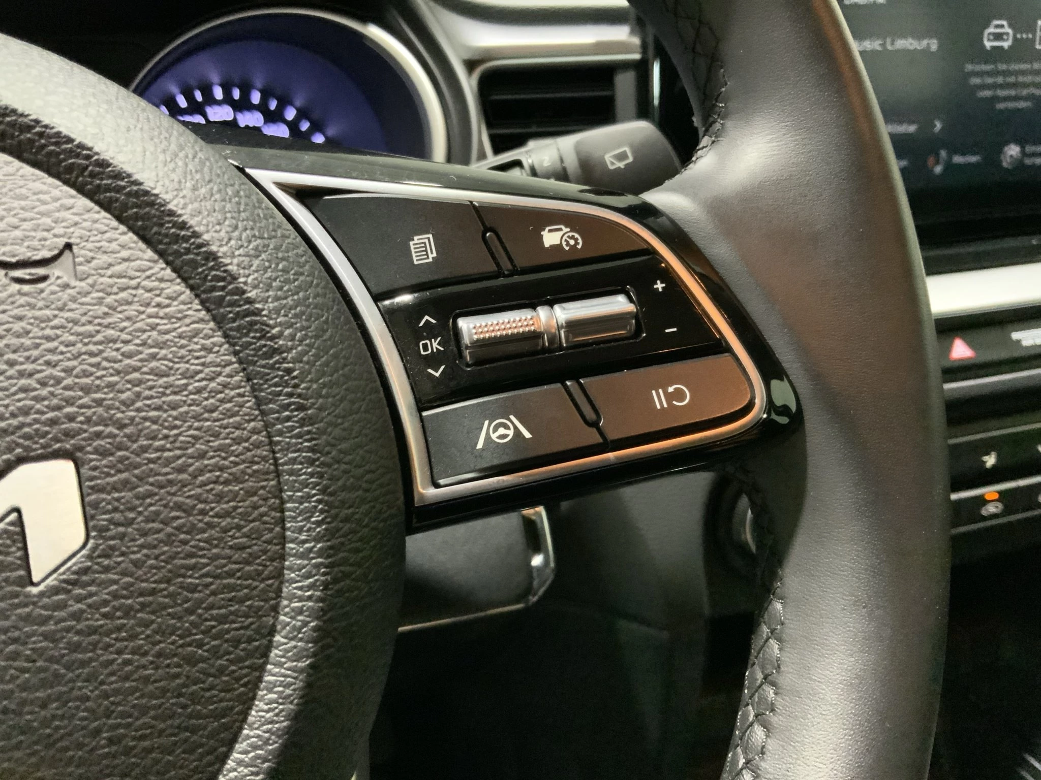 Kia Ceed Sportswagon Sportswagon*RFK*BT*SPUR-ASSIST Navi SHZ SpurH