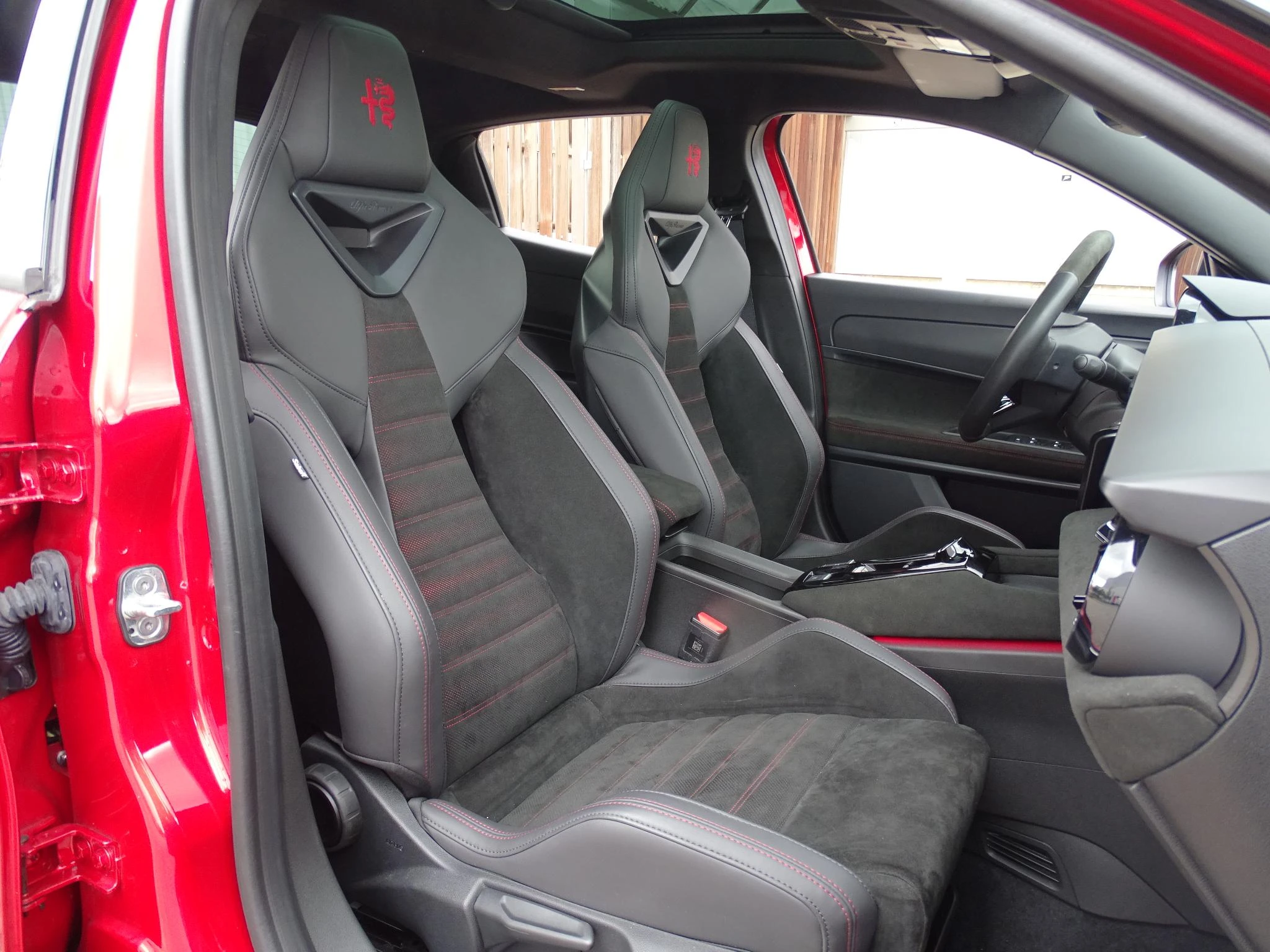 Alfa Romeo-Junior-image-14