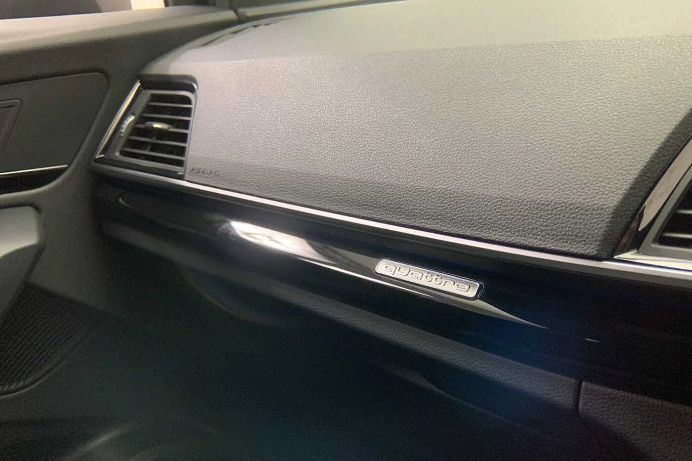 Audi-Q5-image-18