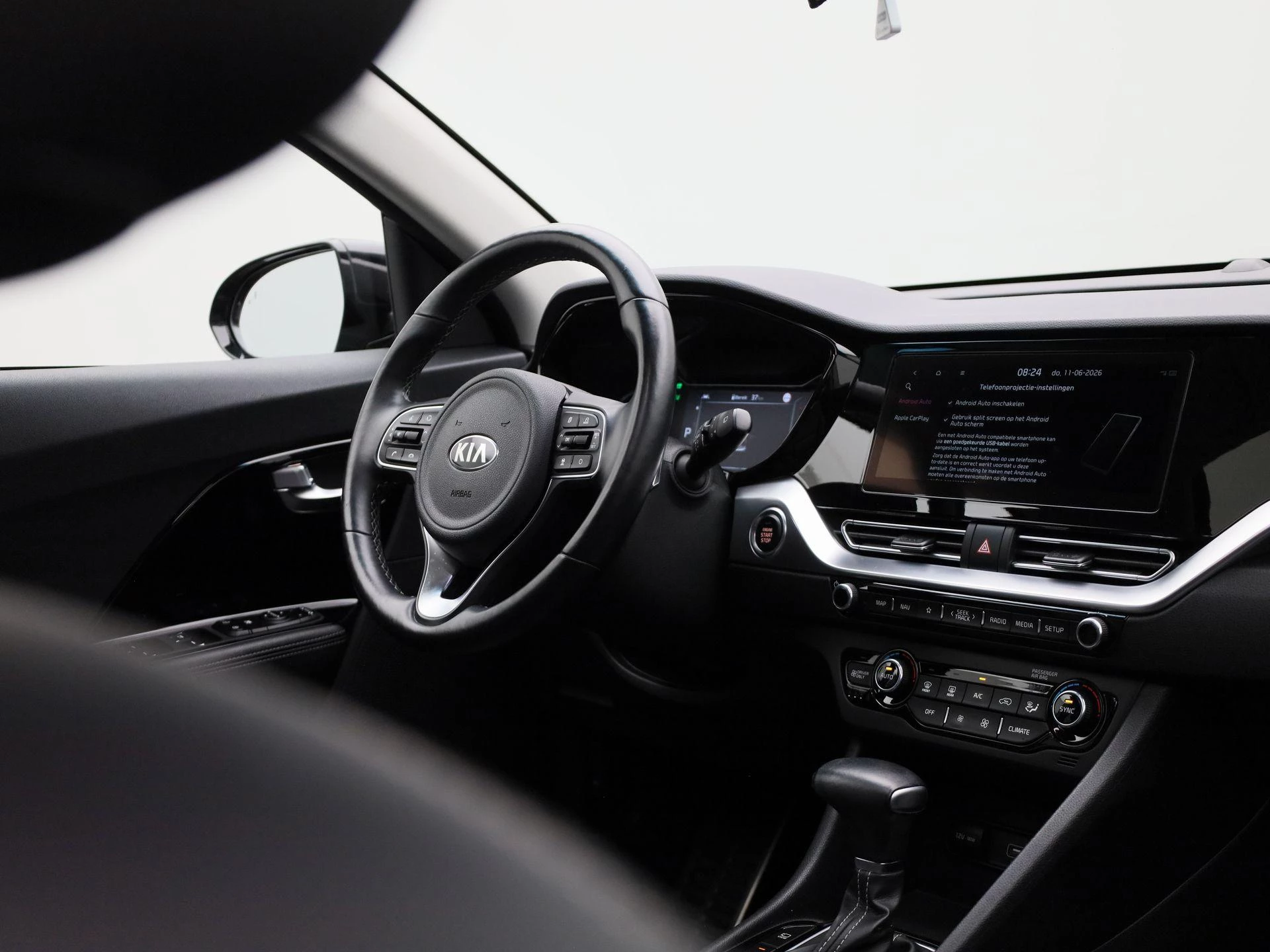 Kia-Niro-image-35