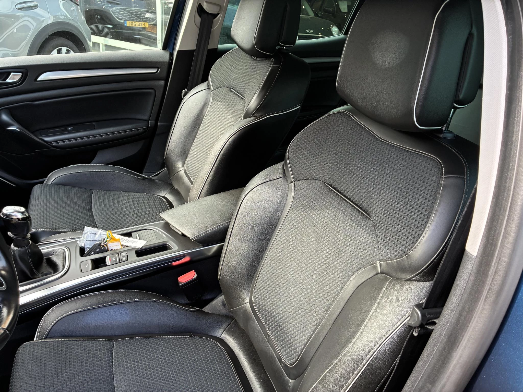 Renault-Mégane-image-8