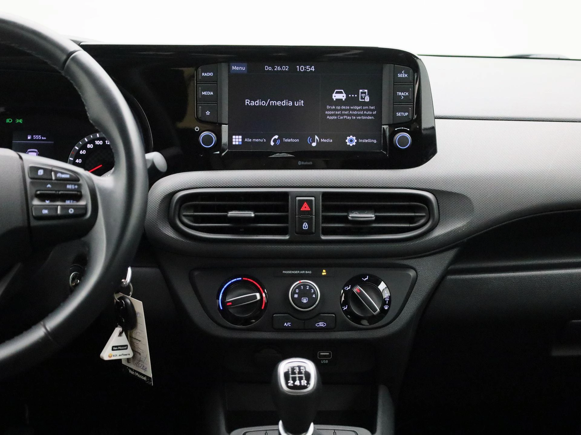 Hyundai-i10-image-7