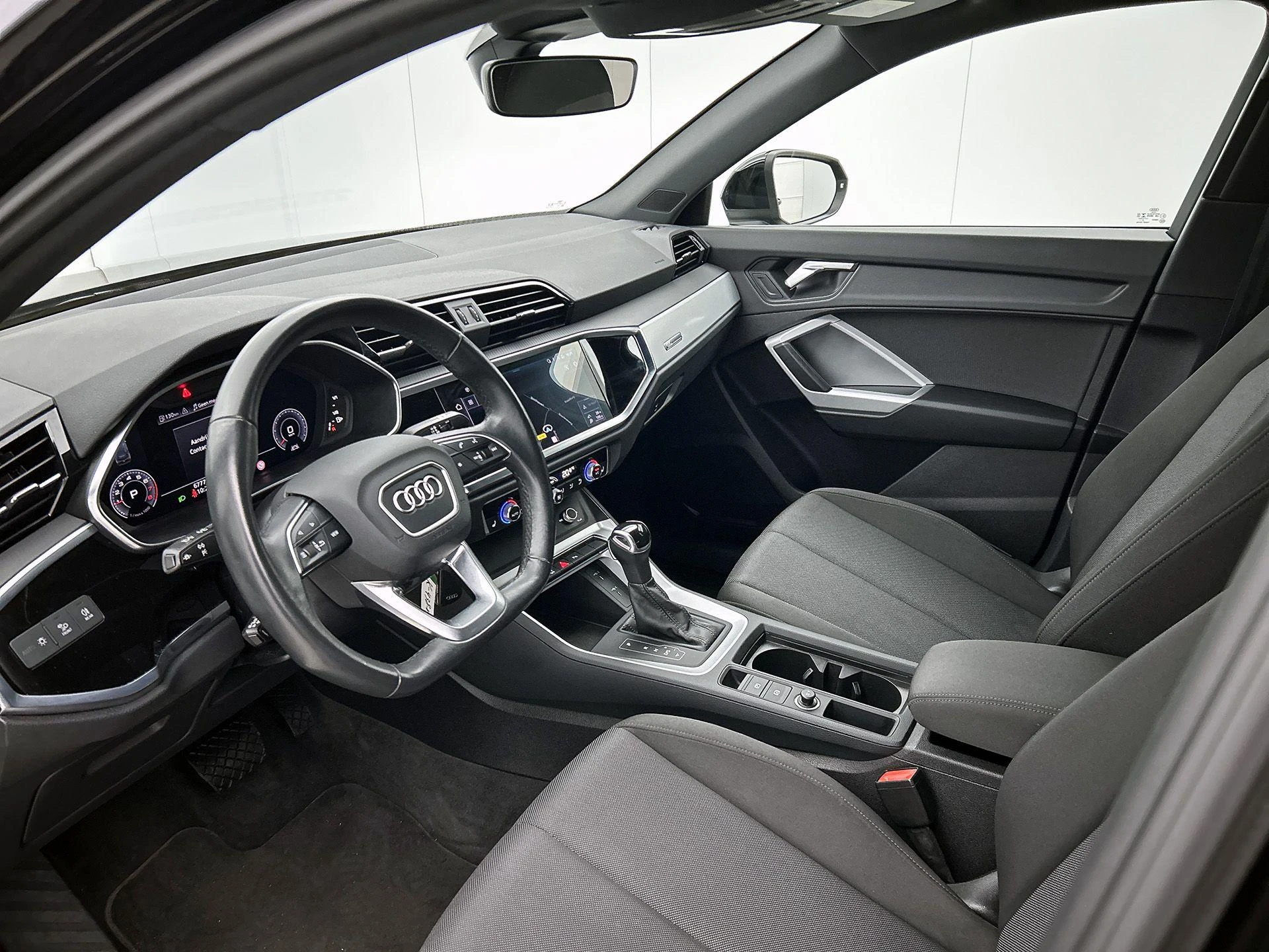 Audi-Q3-image-21