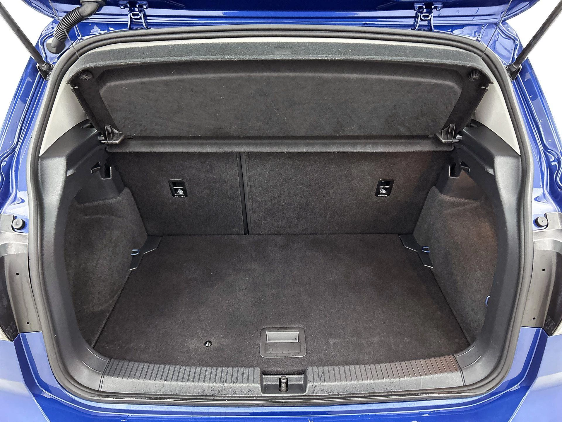 Volkswagen-T-Cross-image-24