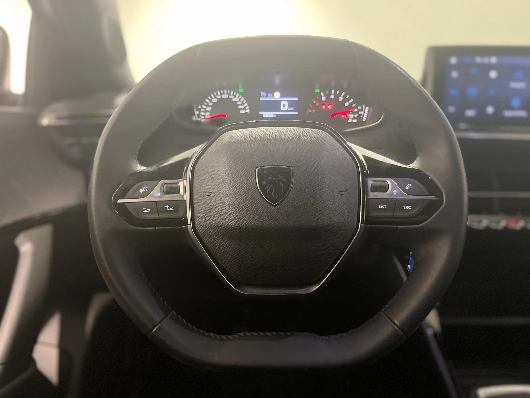 Peugeot-2008-image-5