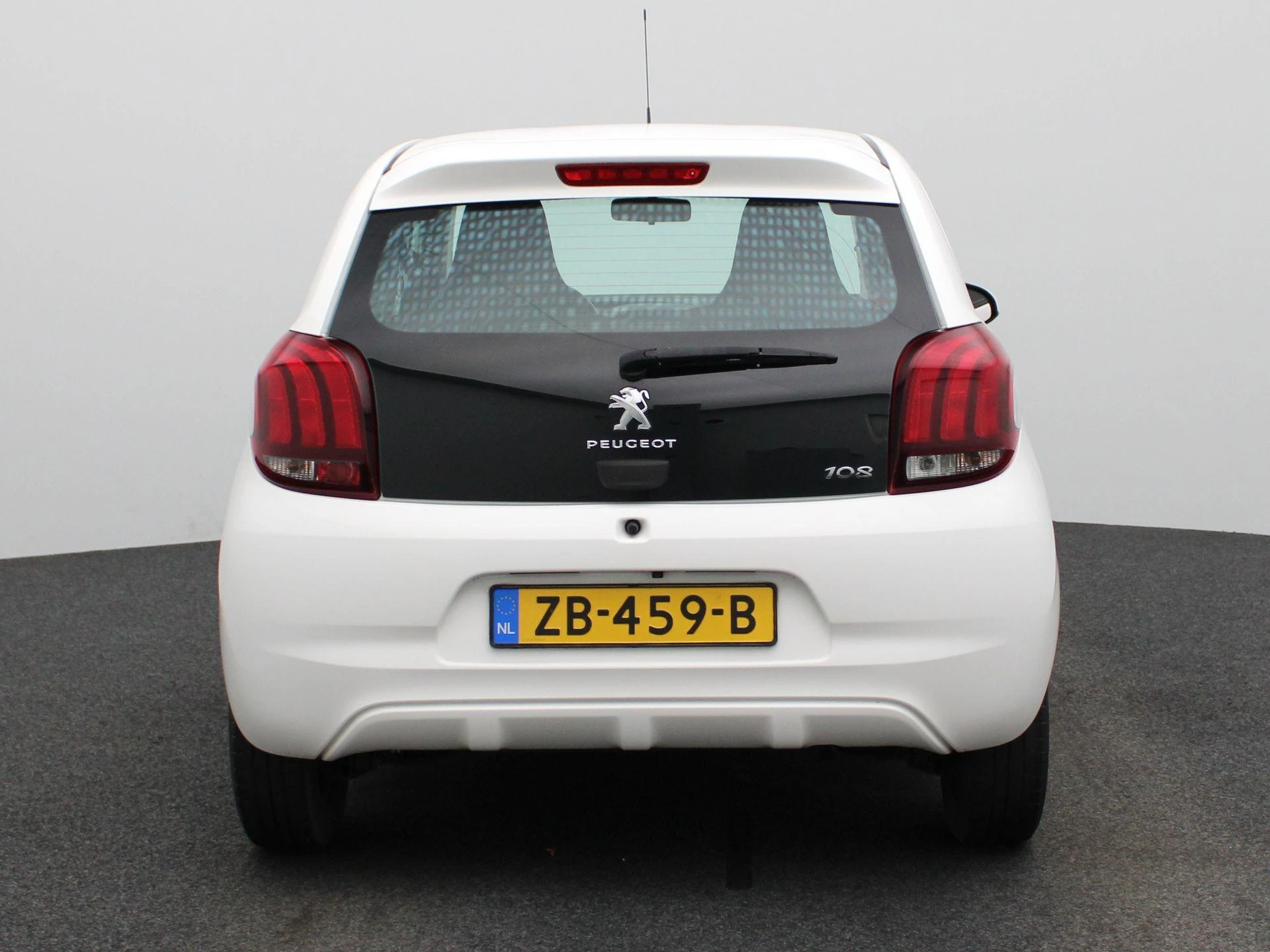Peugeot-108-image-4