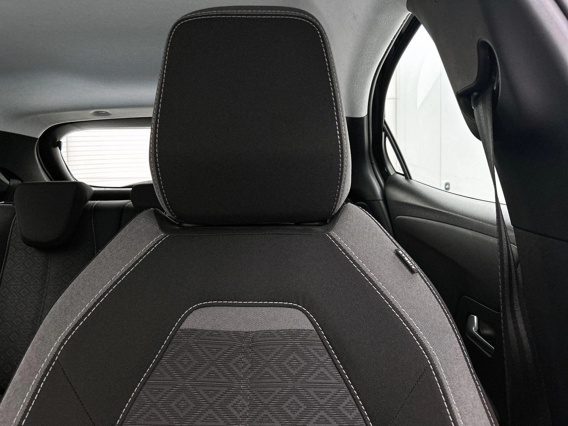 Opel-Mokka-image-12