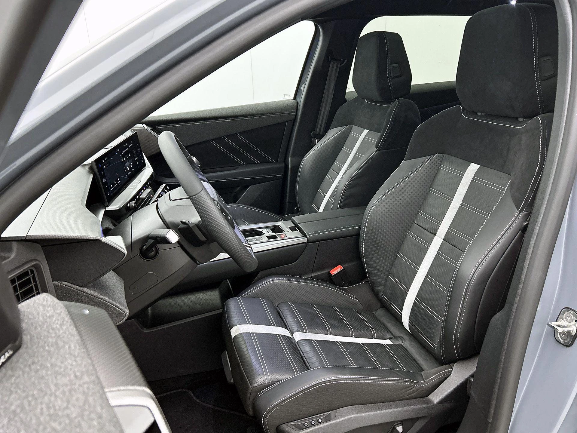 Opel Grandland 1.6 Turbo Plug-in-Hybrid Business Edition