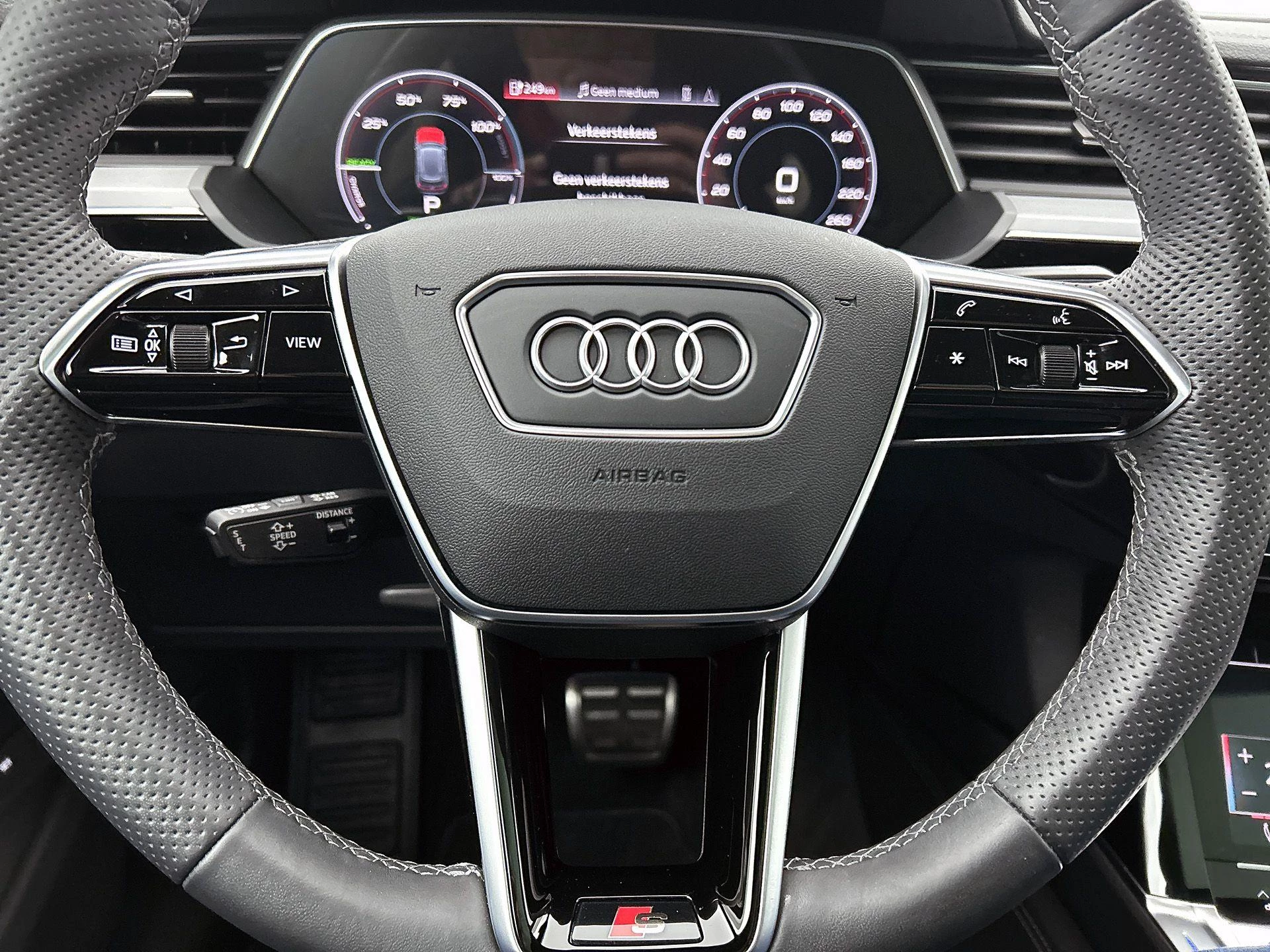 Audi Q8 e-tron 50 quattro S Edition 95 kWh 340 PK