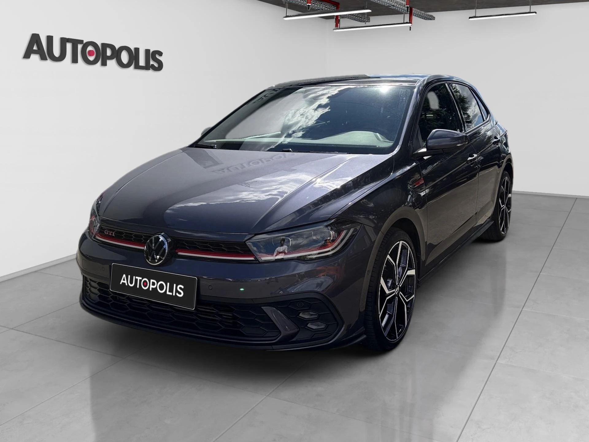 Volkswagen-Polo-image-19