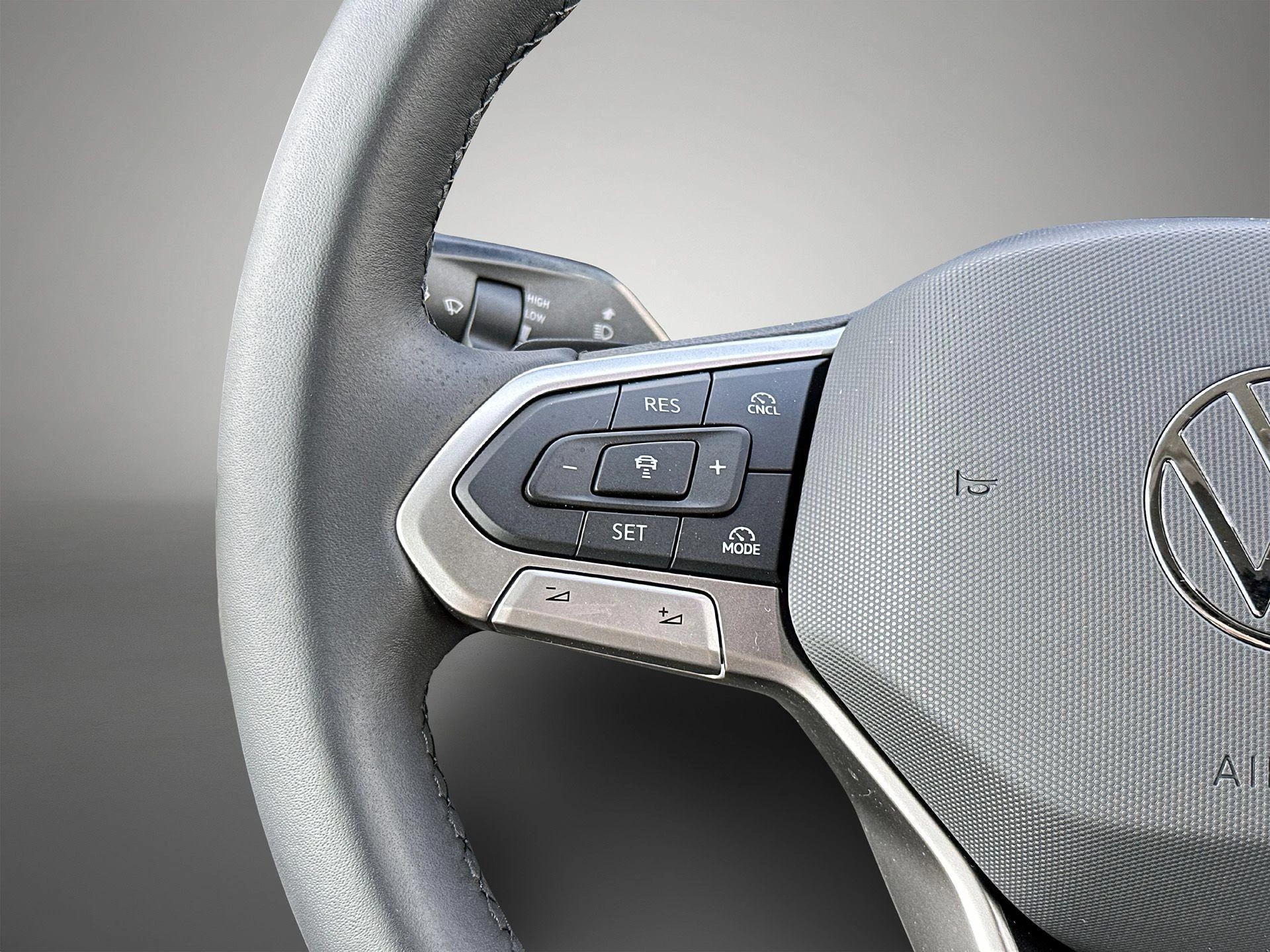 Volkswagen-Crafter-image-9