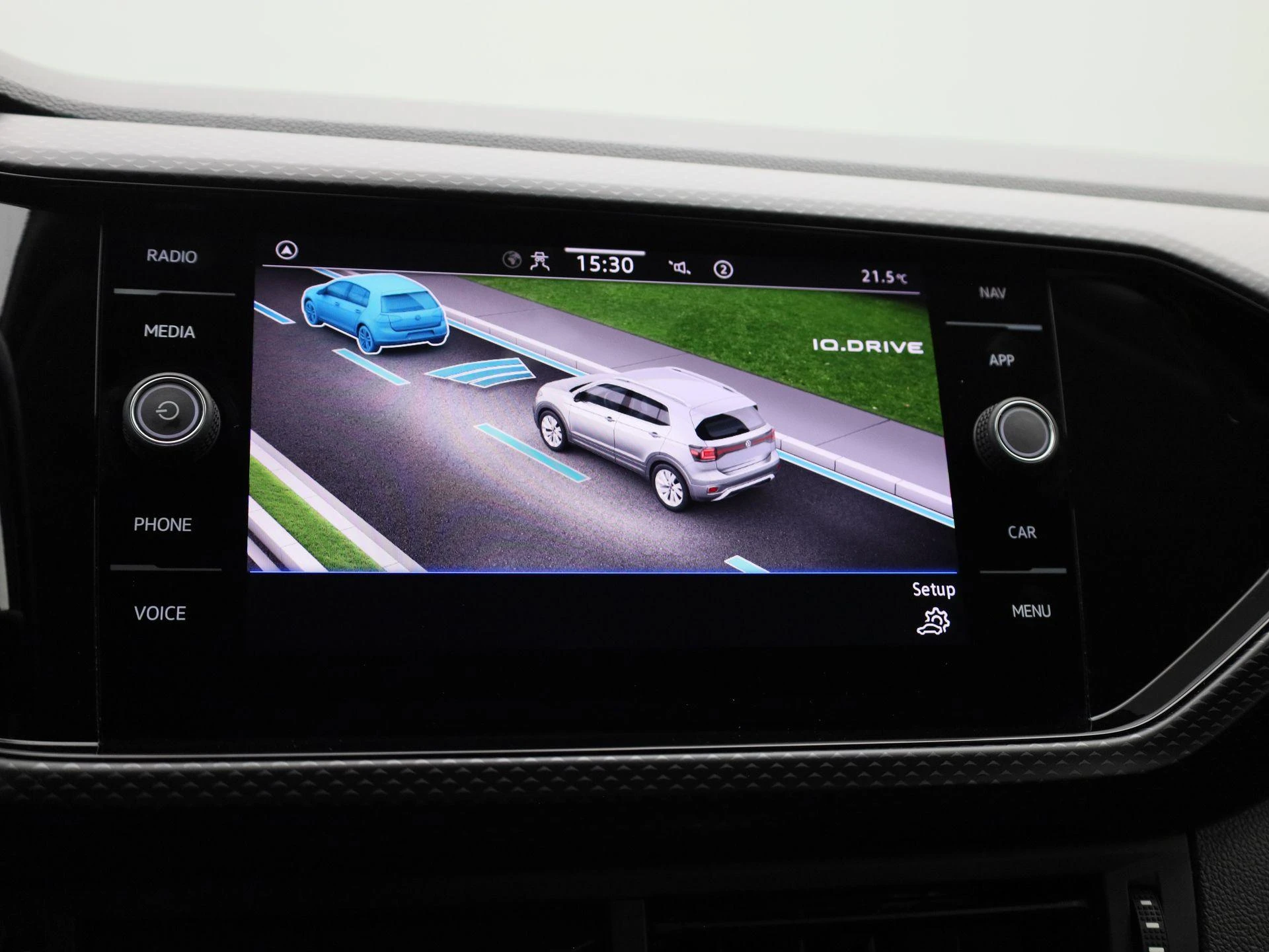Volkswagen-T-Cross-image-24