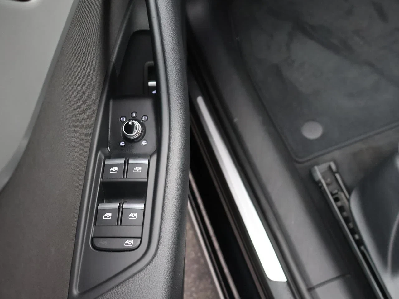 Audi-A4-image-25
