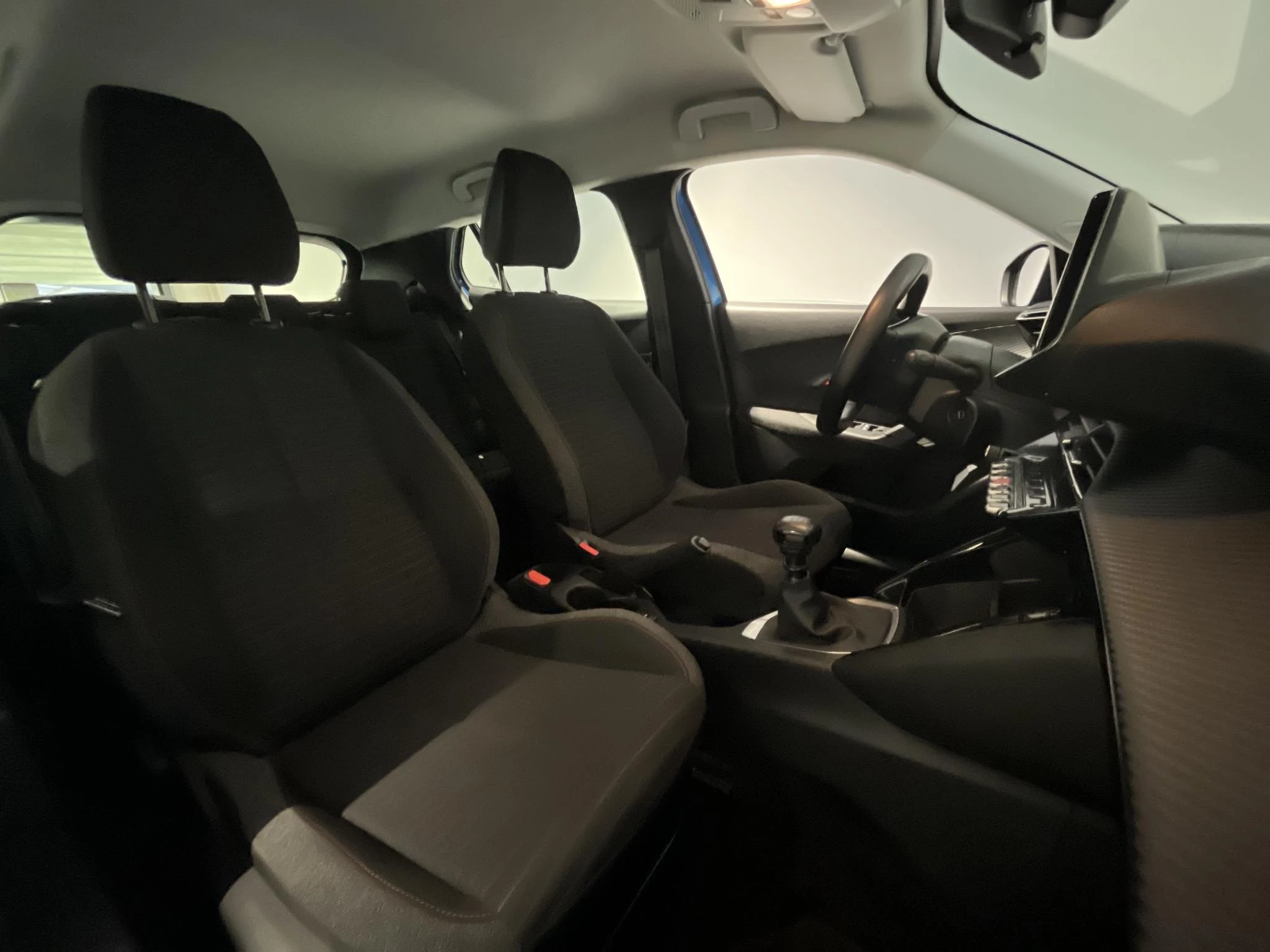 Peugeot-2008-image-16