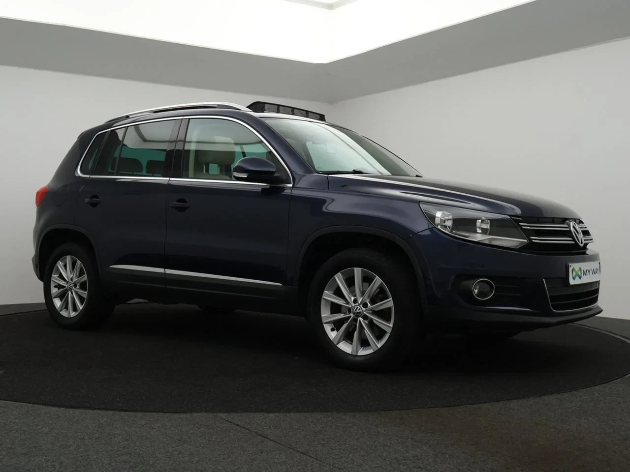 Volkswagen Tiguan Dsl Tiguan 2.0 CR TDi *4MOTION*DSG*NAVI*LEDER*PANO*TREKHAAK*...