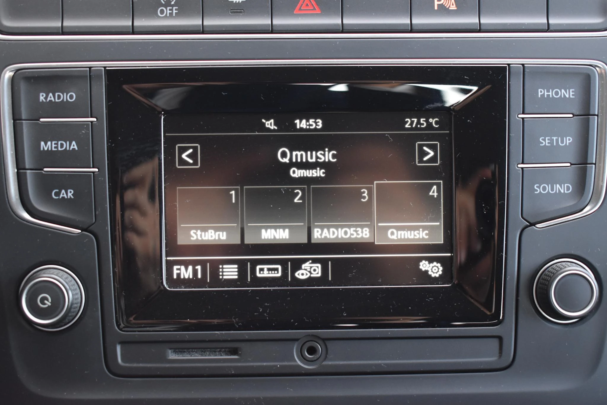 Volkswagen-Polo-image-26