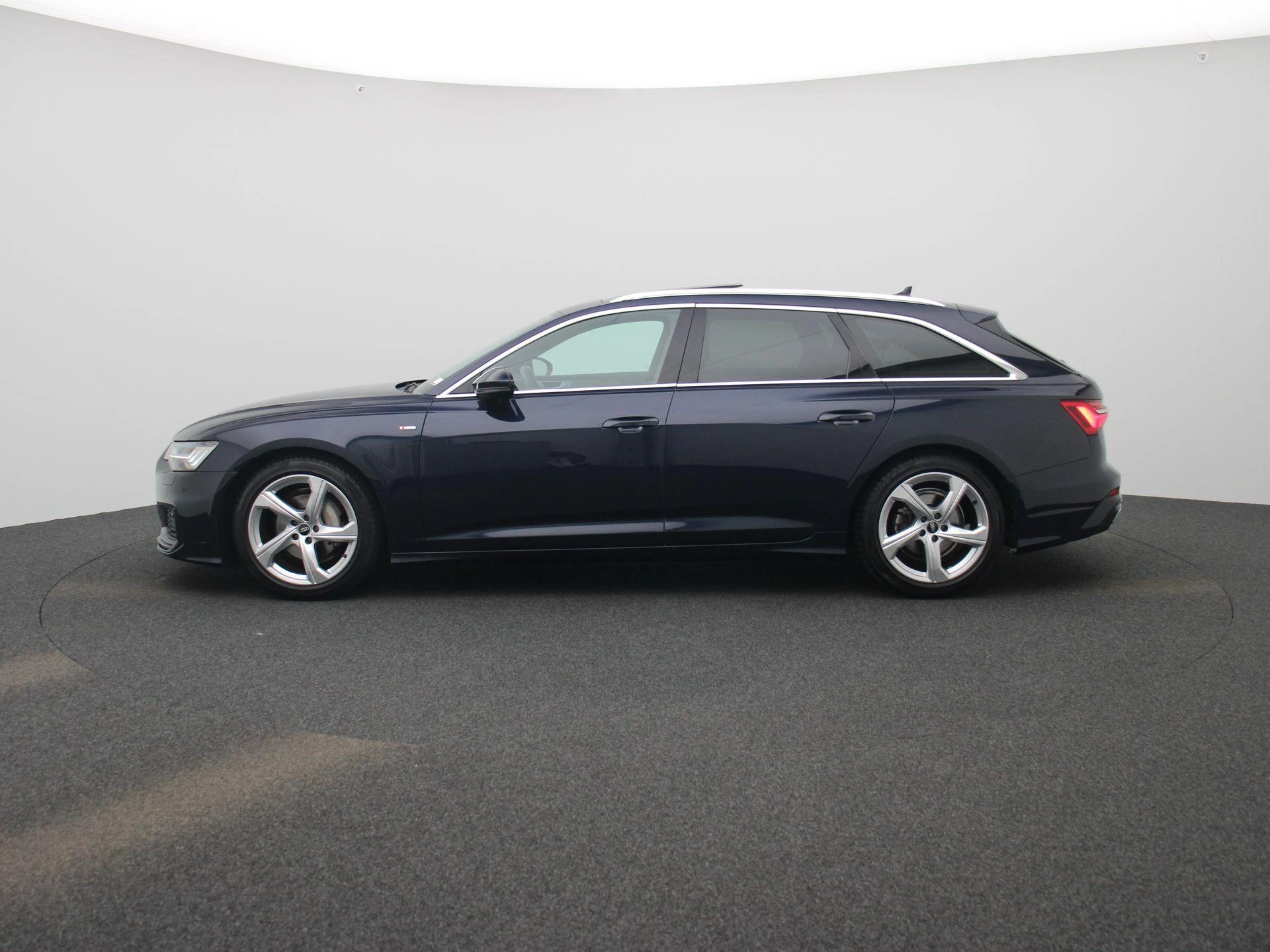 Audi A6 Avant 40 TFSI Advanced edition