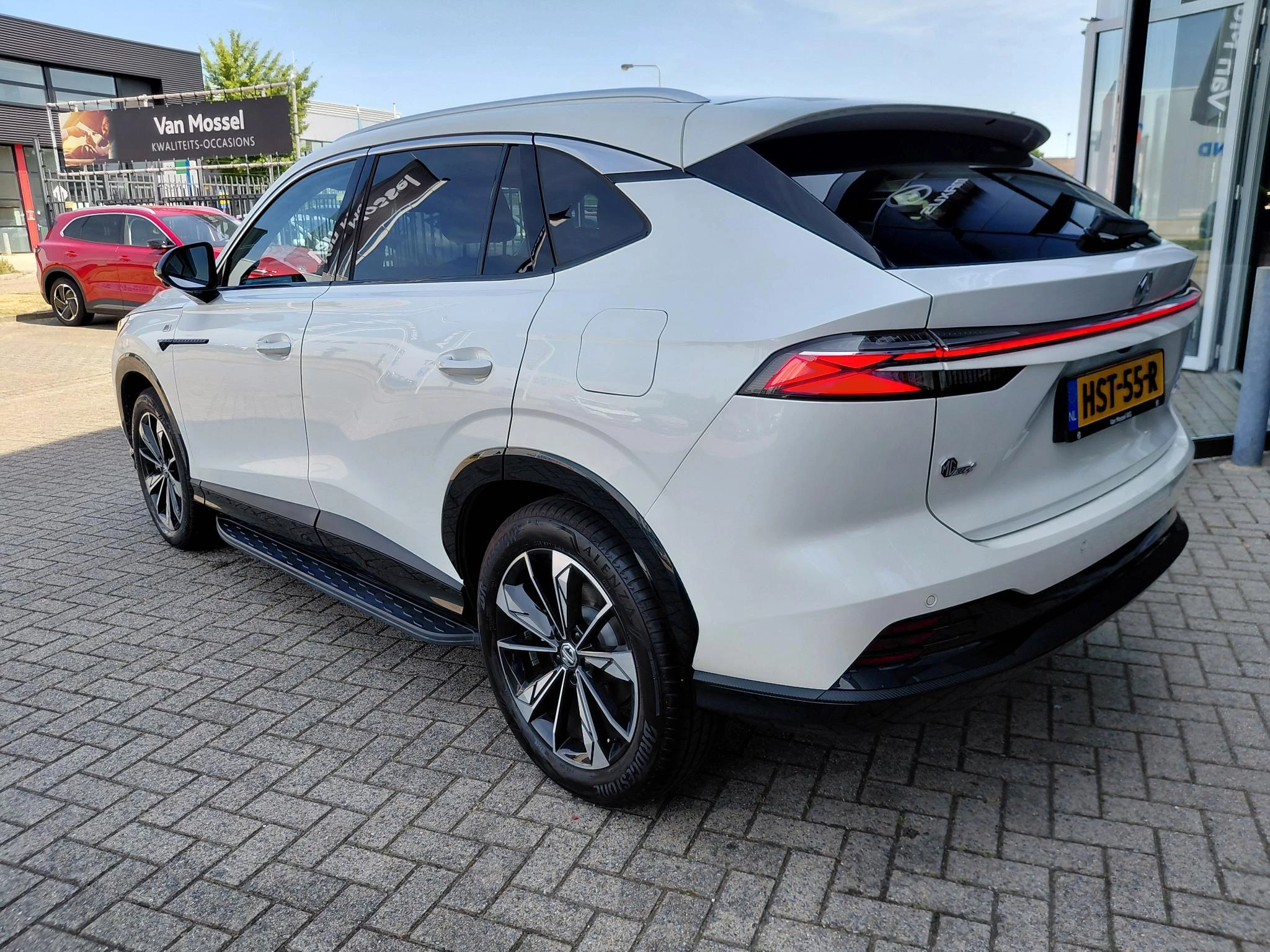 MG-HS-image-6
