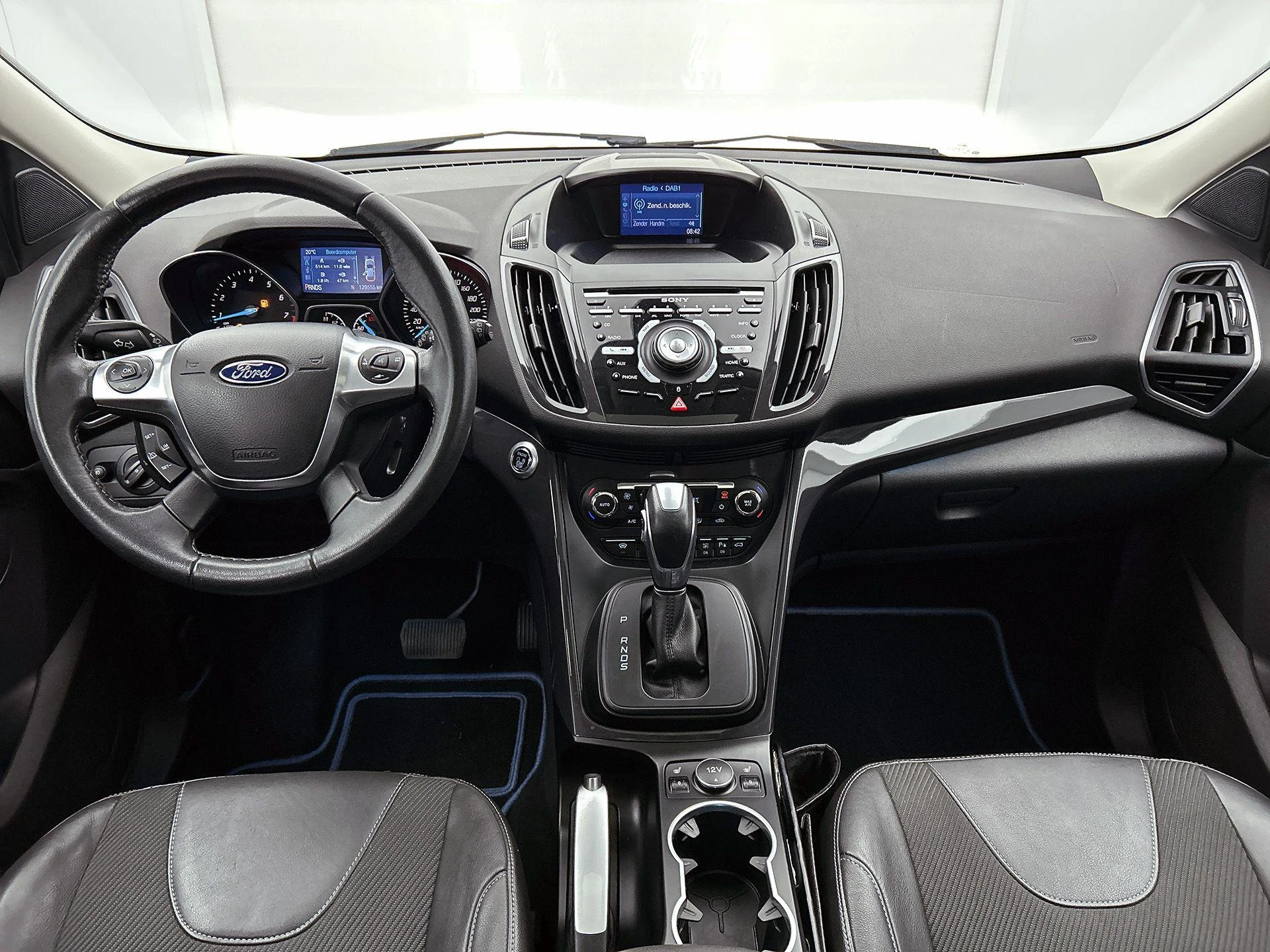 Ford-Kuga-image-17