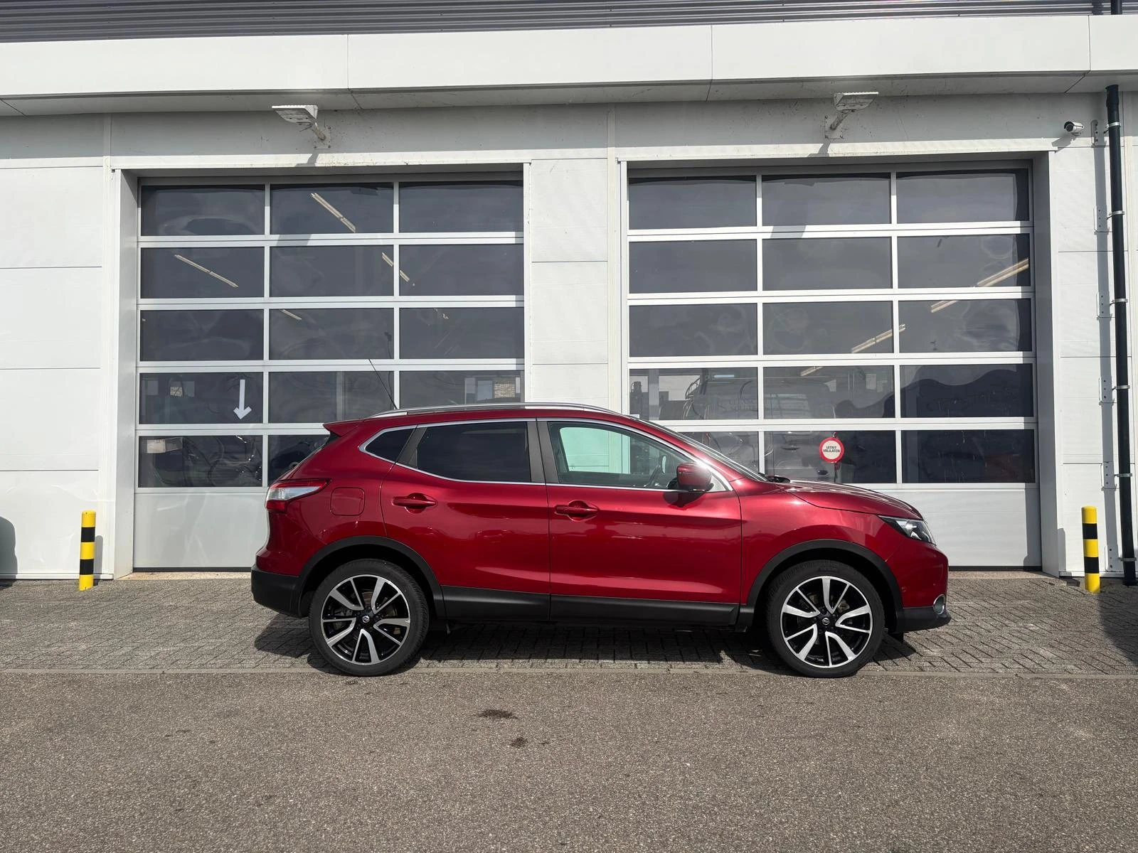 Nissan-QASHQAI-image-4