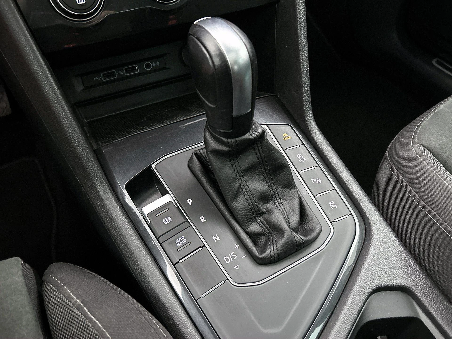 Volkswagen-Tiguan-image-39