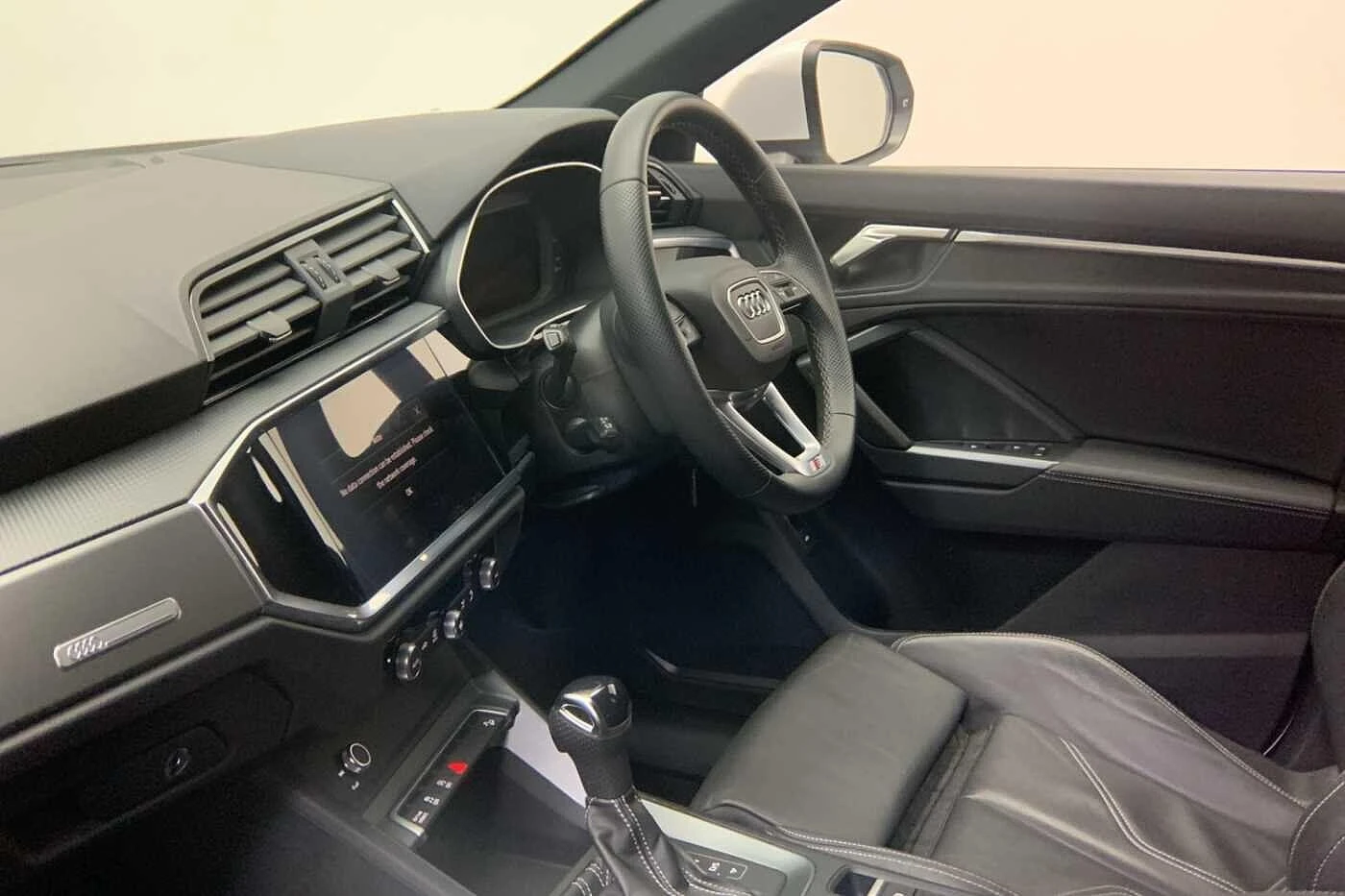 Audi-Q3-image-1