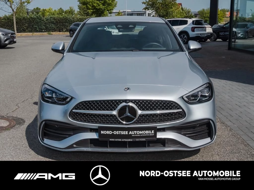 Mercedes-Benz C-Klasse 300 AMG AHK MBUX LED SHZ KEYLESS-GO AMG Line