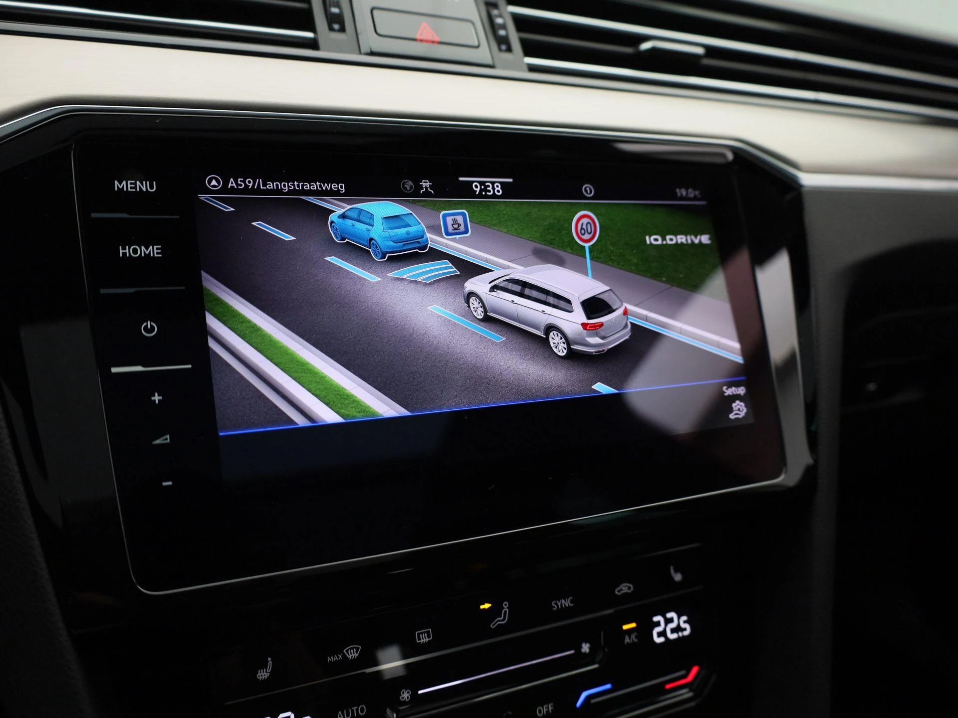 Volkswagen-Passat-image-21