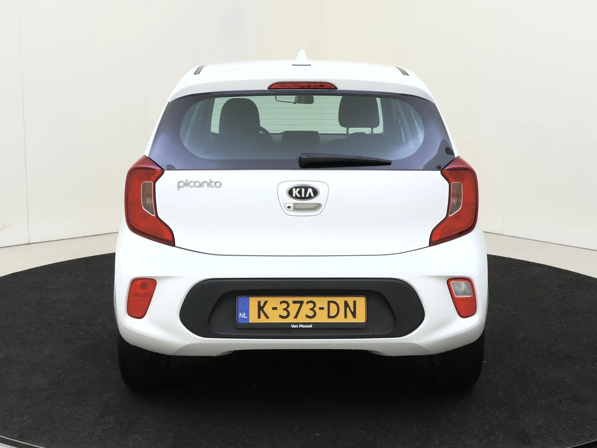 Kia-Picanto-image-6