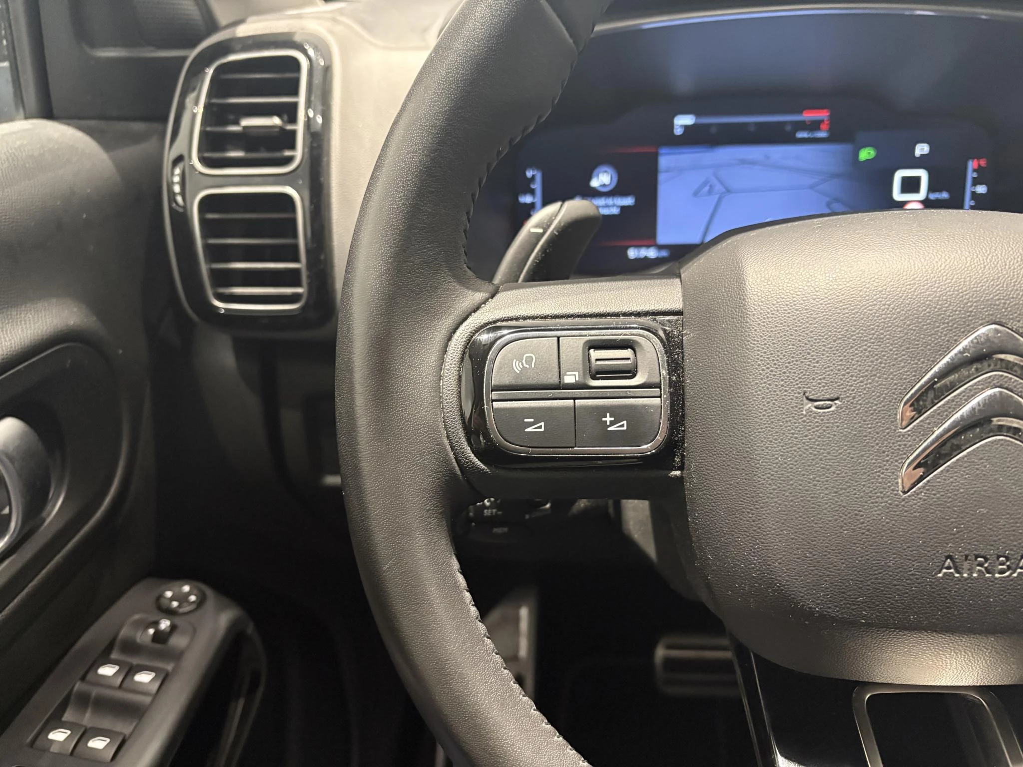 Citroën-C5 Aircross-image-18