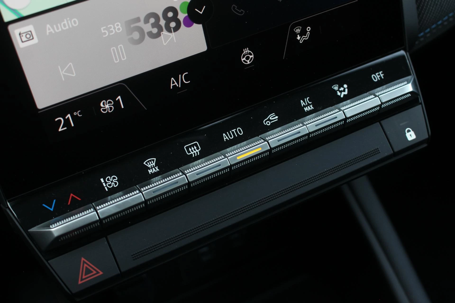 Renault-Captur-image-29