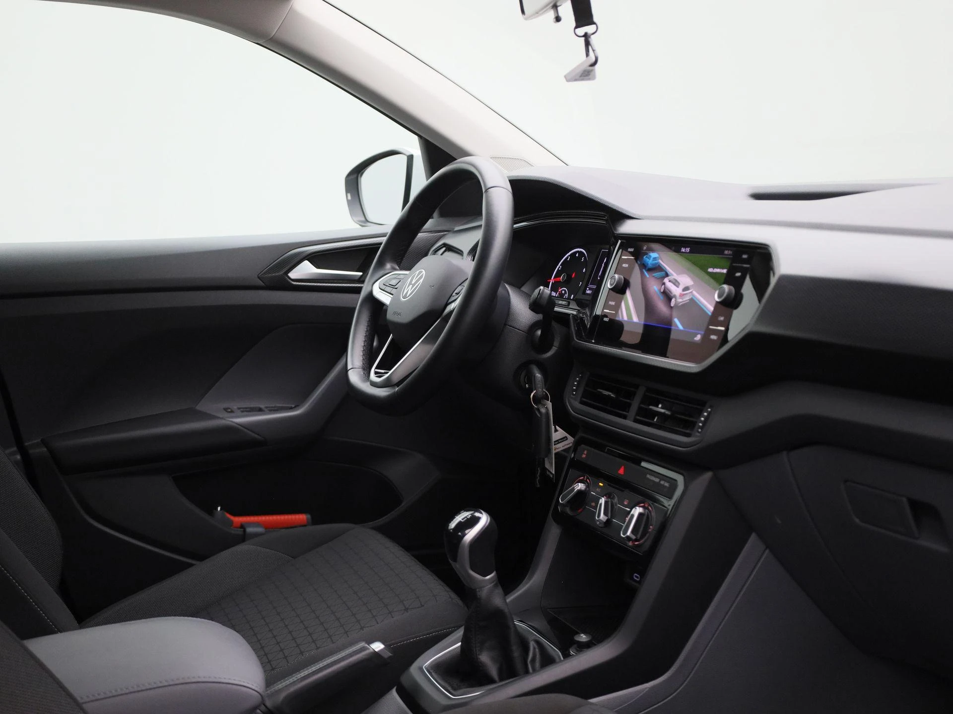 Volkswagen-T-Cross-image-29