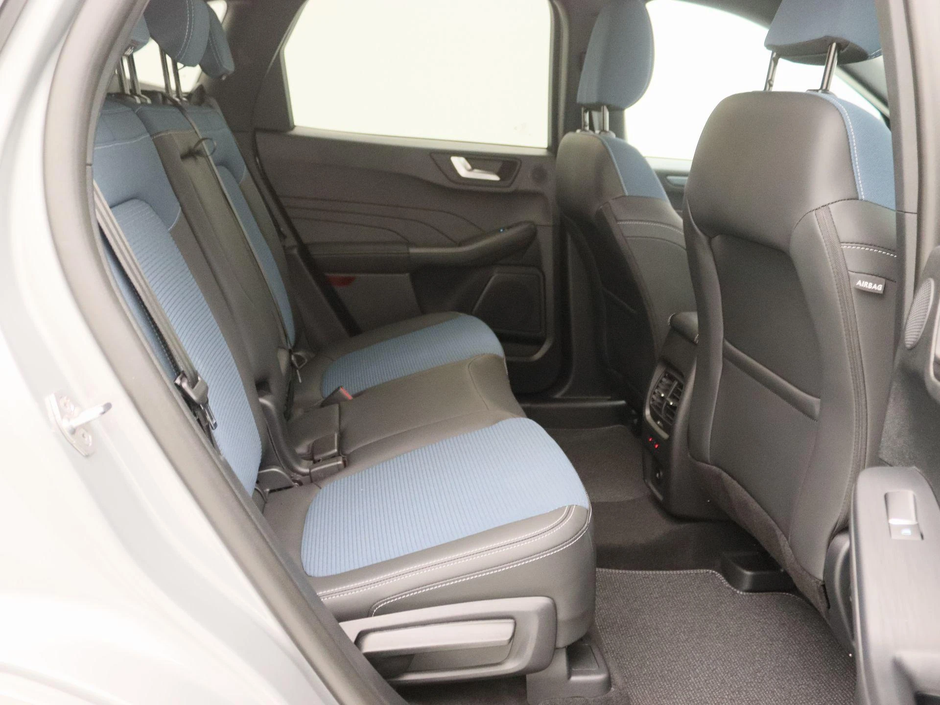 Ford-Kuga-image-26