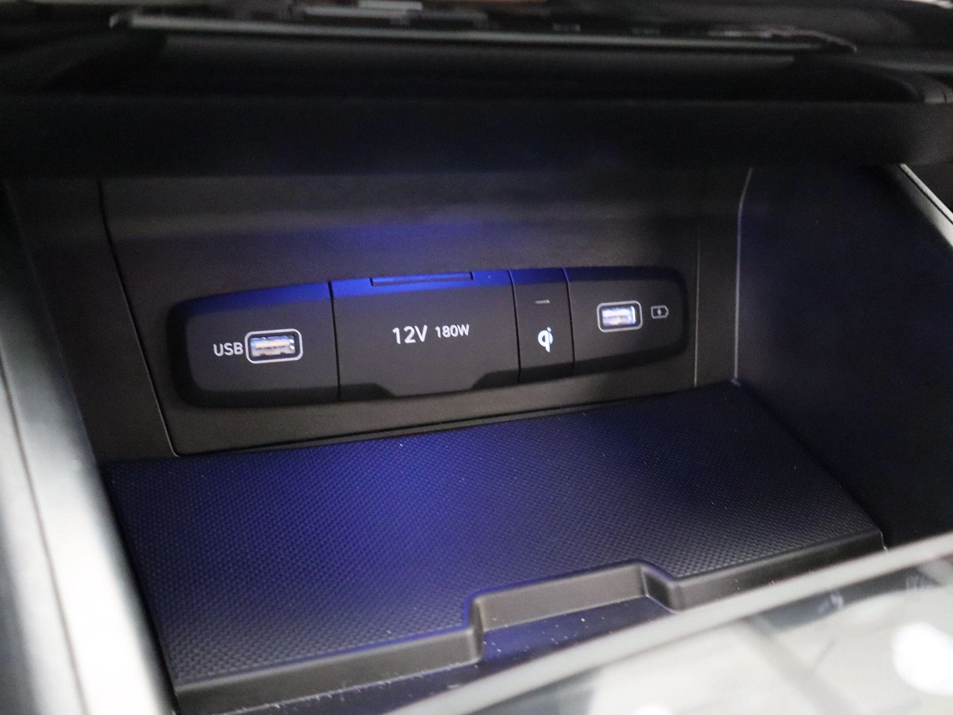 Hyundai Tucson 1.6 T-GDI PHEV Premium 4WD Automaat |