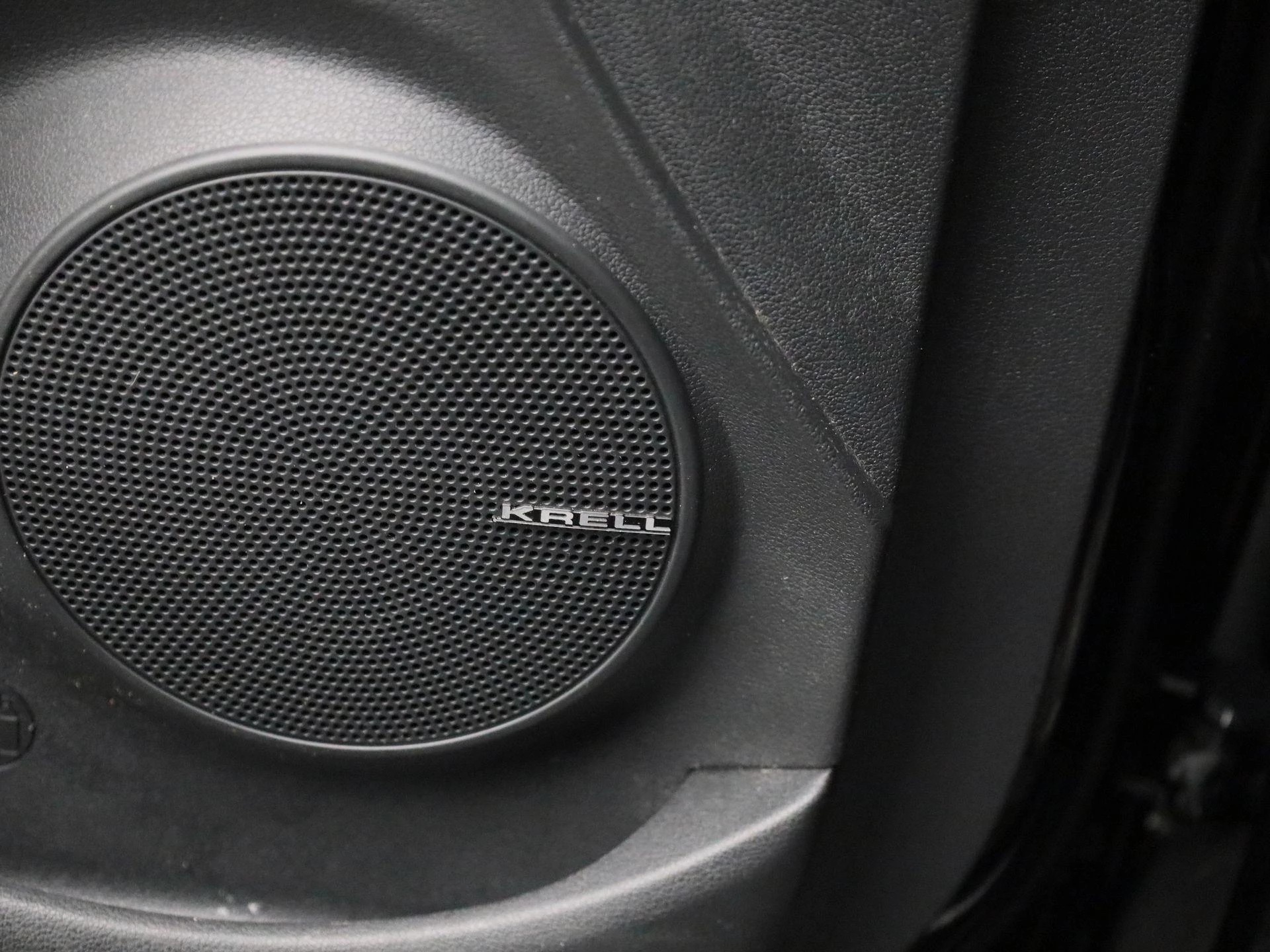 Hyundai-Kona-image-27