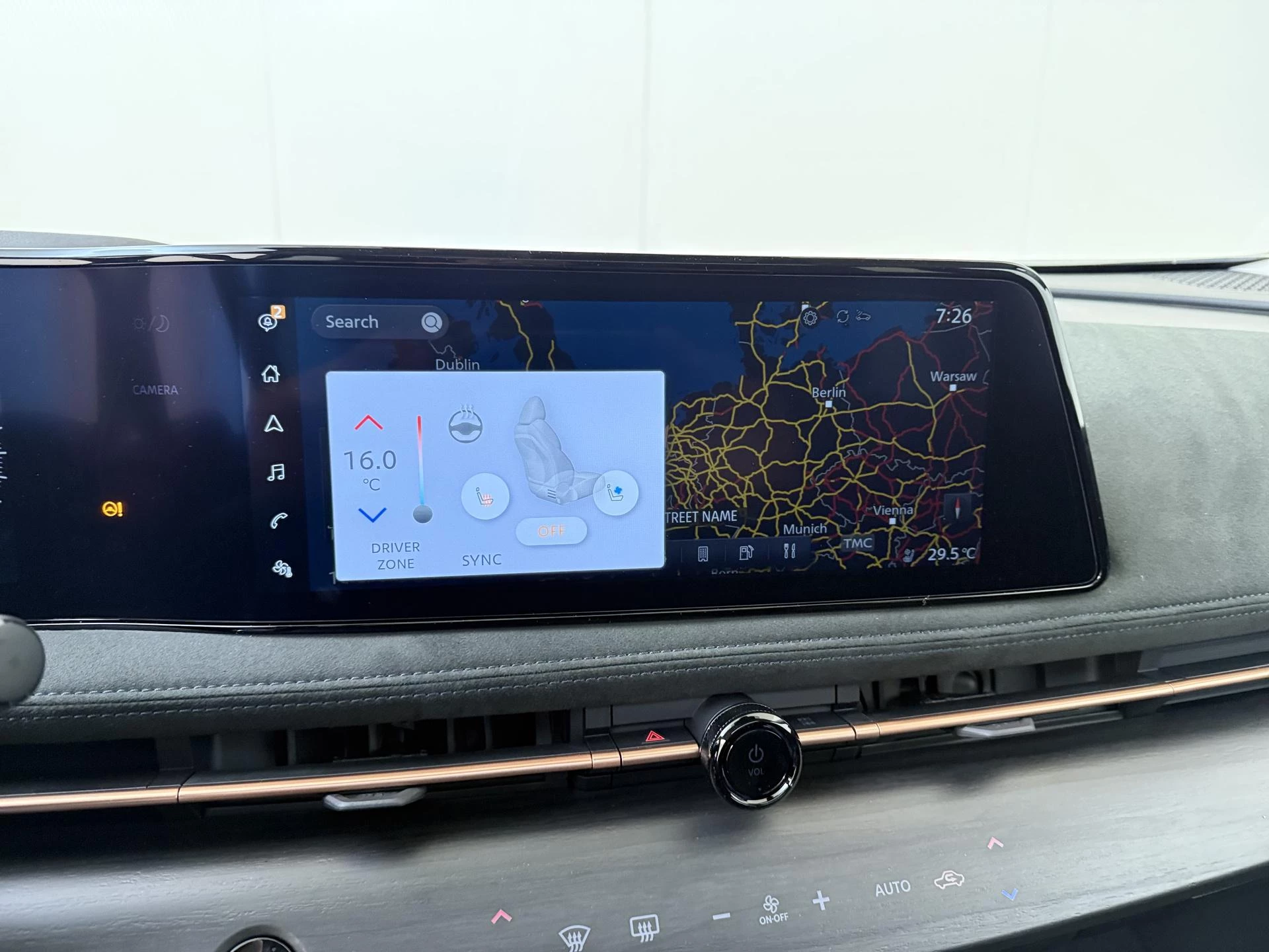 Nissan-ARIYA-image-17