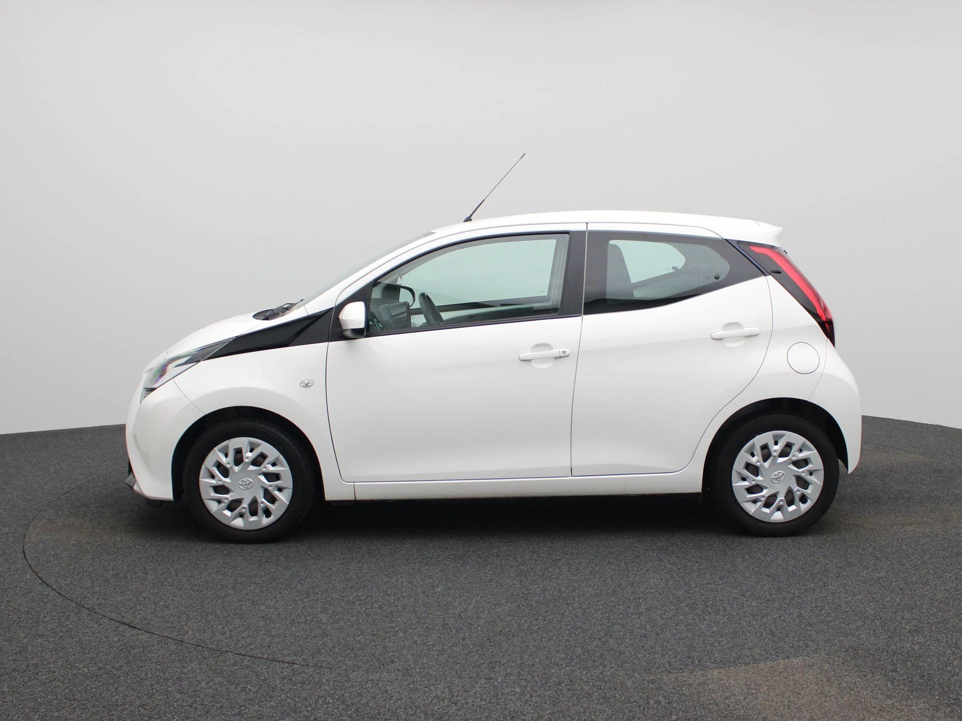 Toyota-Aygo-image-3
