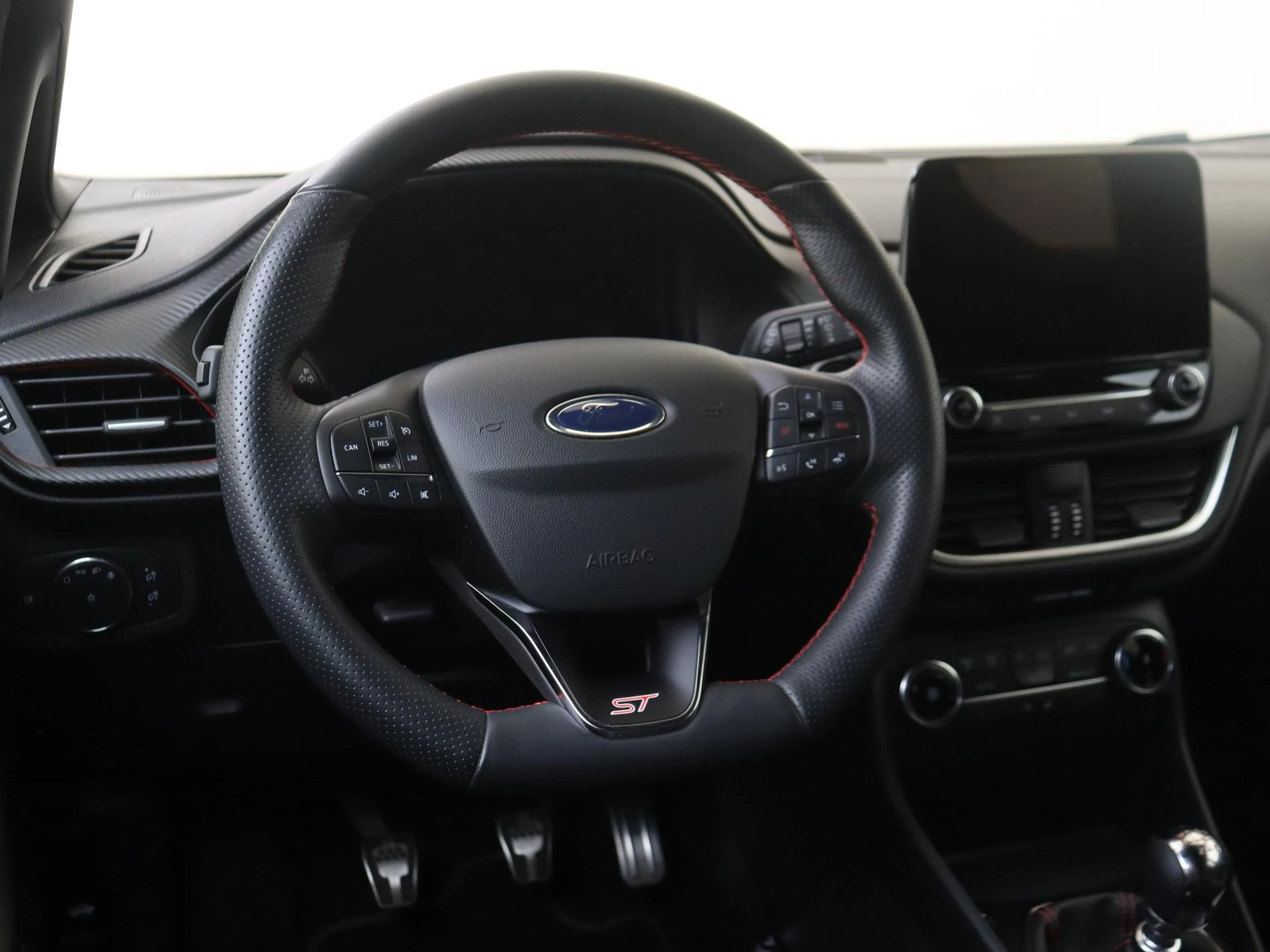 Ford-Fiesta-image-9