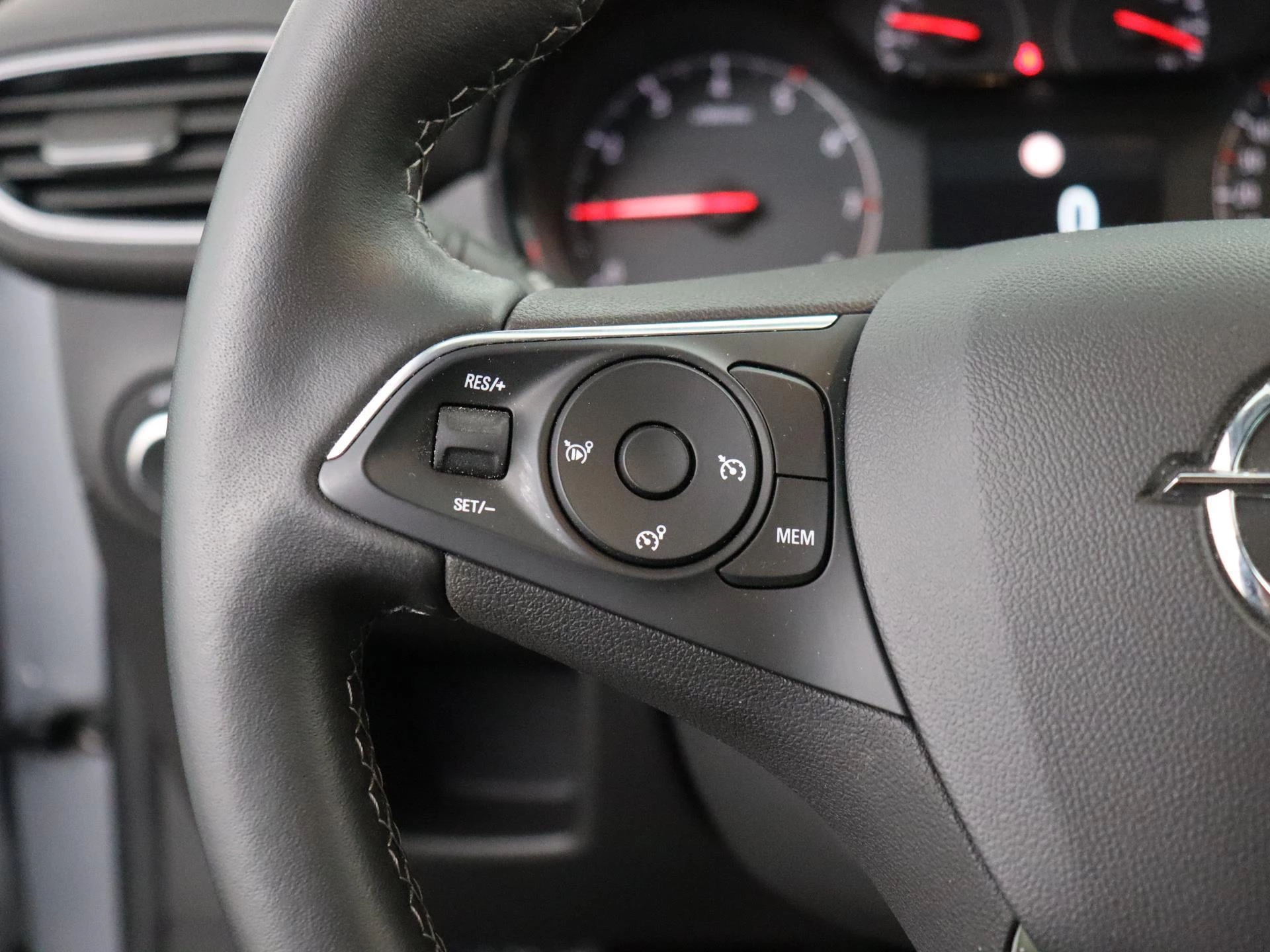 Opel-Crossland X-image-7