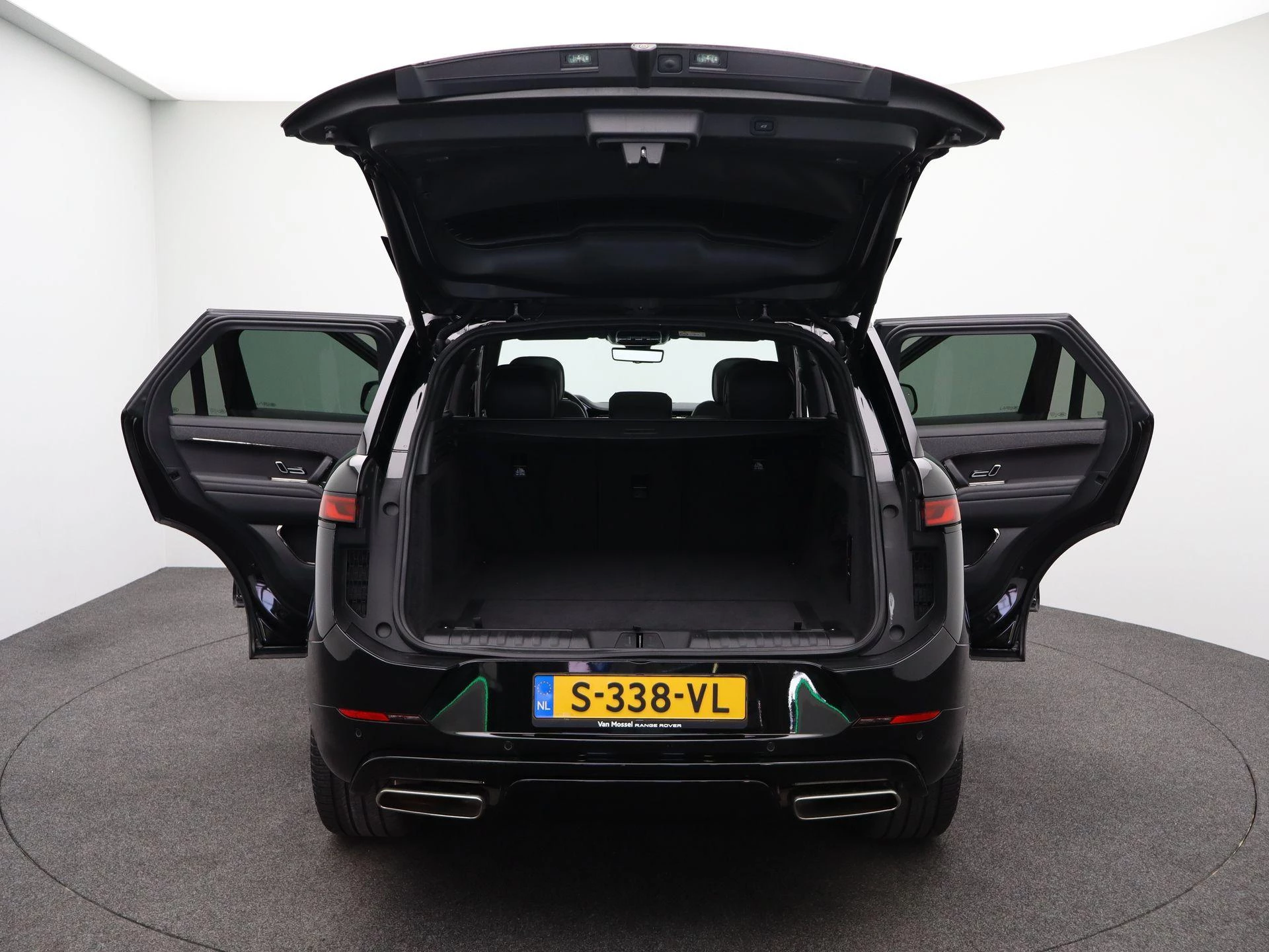 Land Rover-Range Rover Sport-image-13