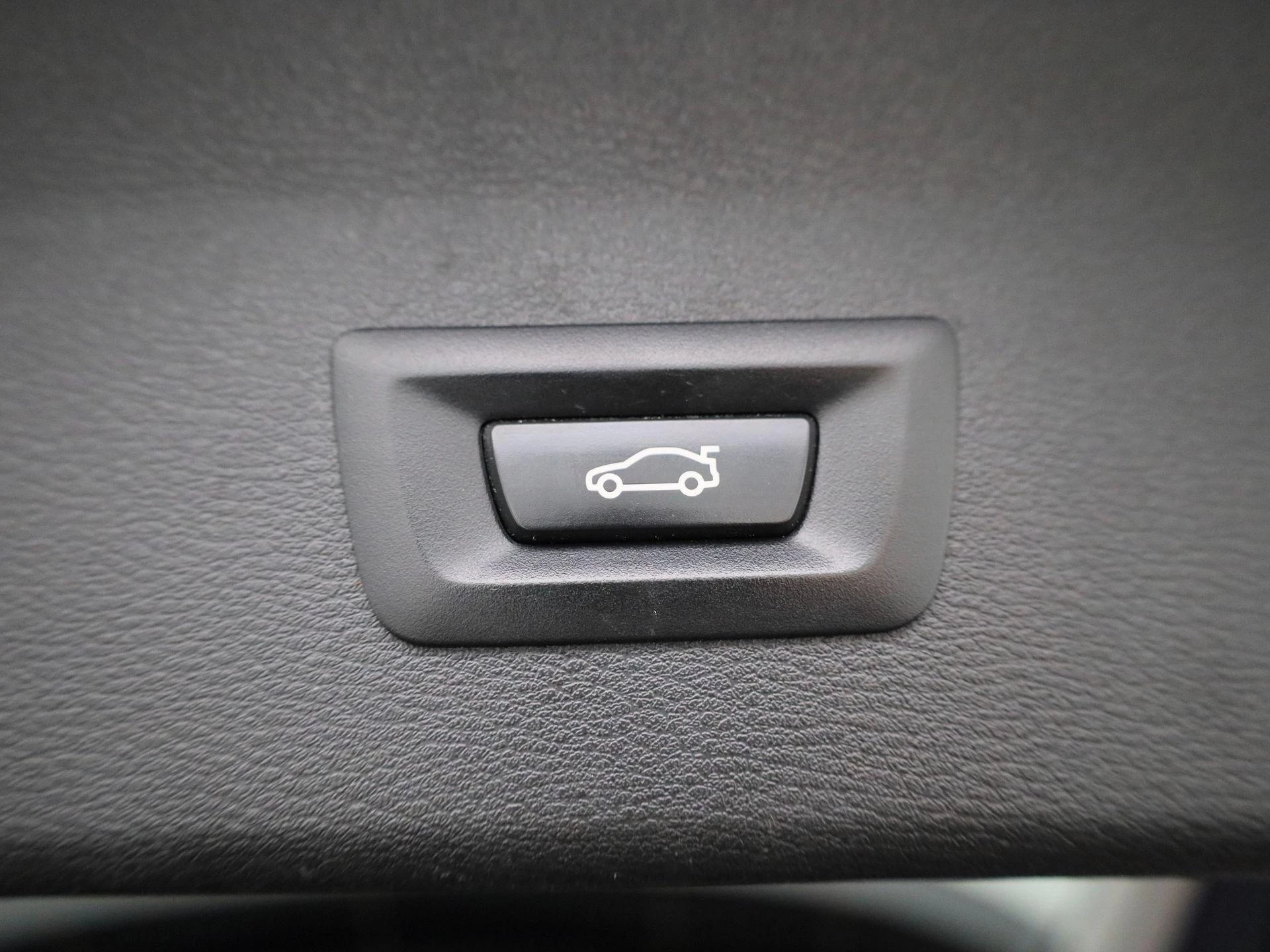 BMW-X1-image-11