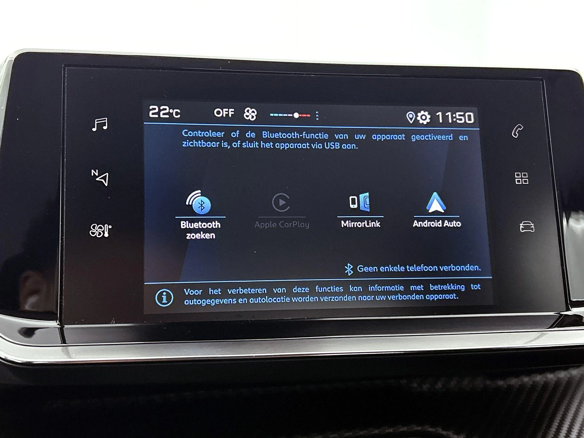 Peugeot-208-image-11