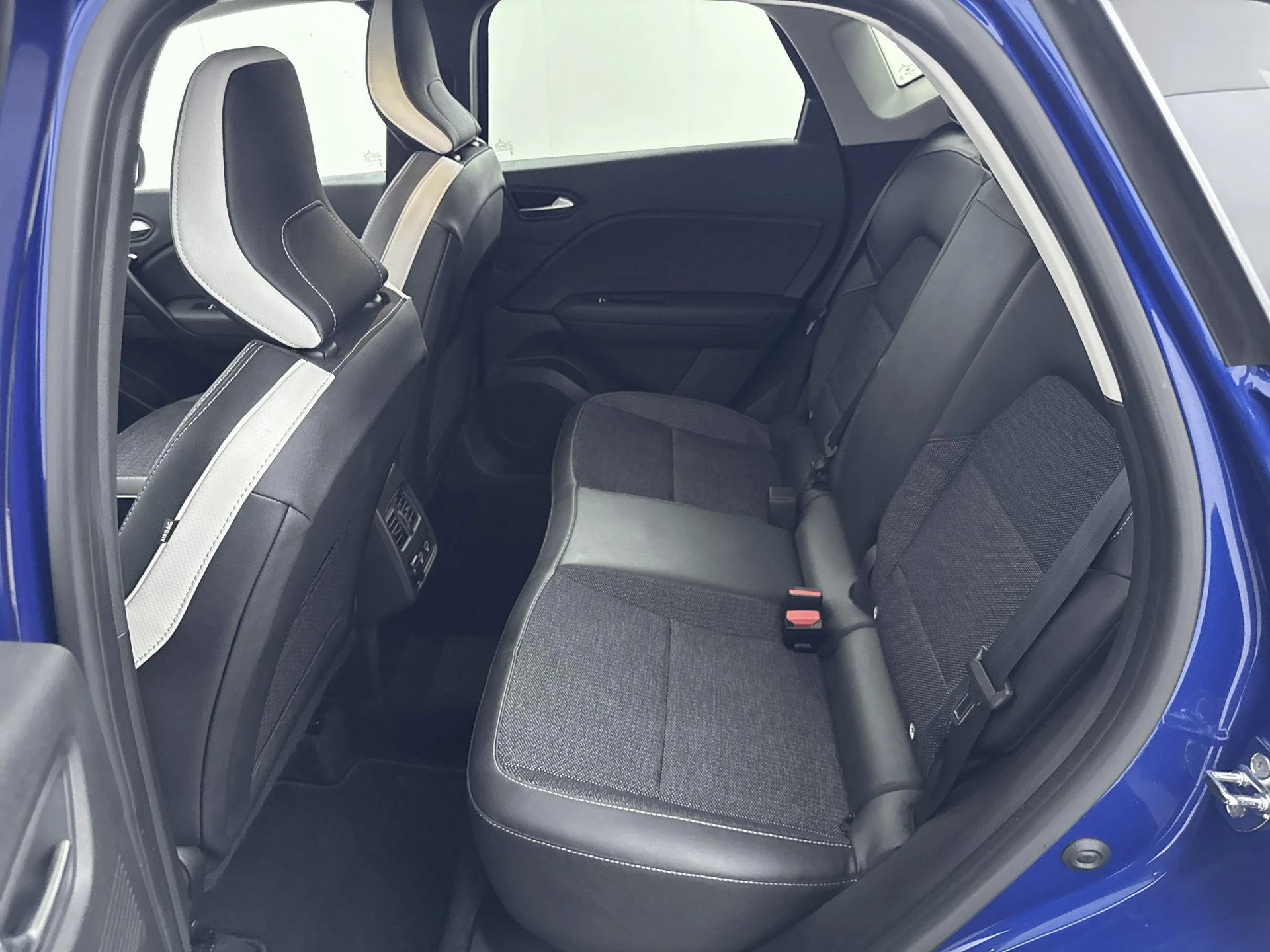 Renault-Captur-image-24