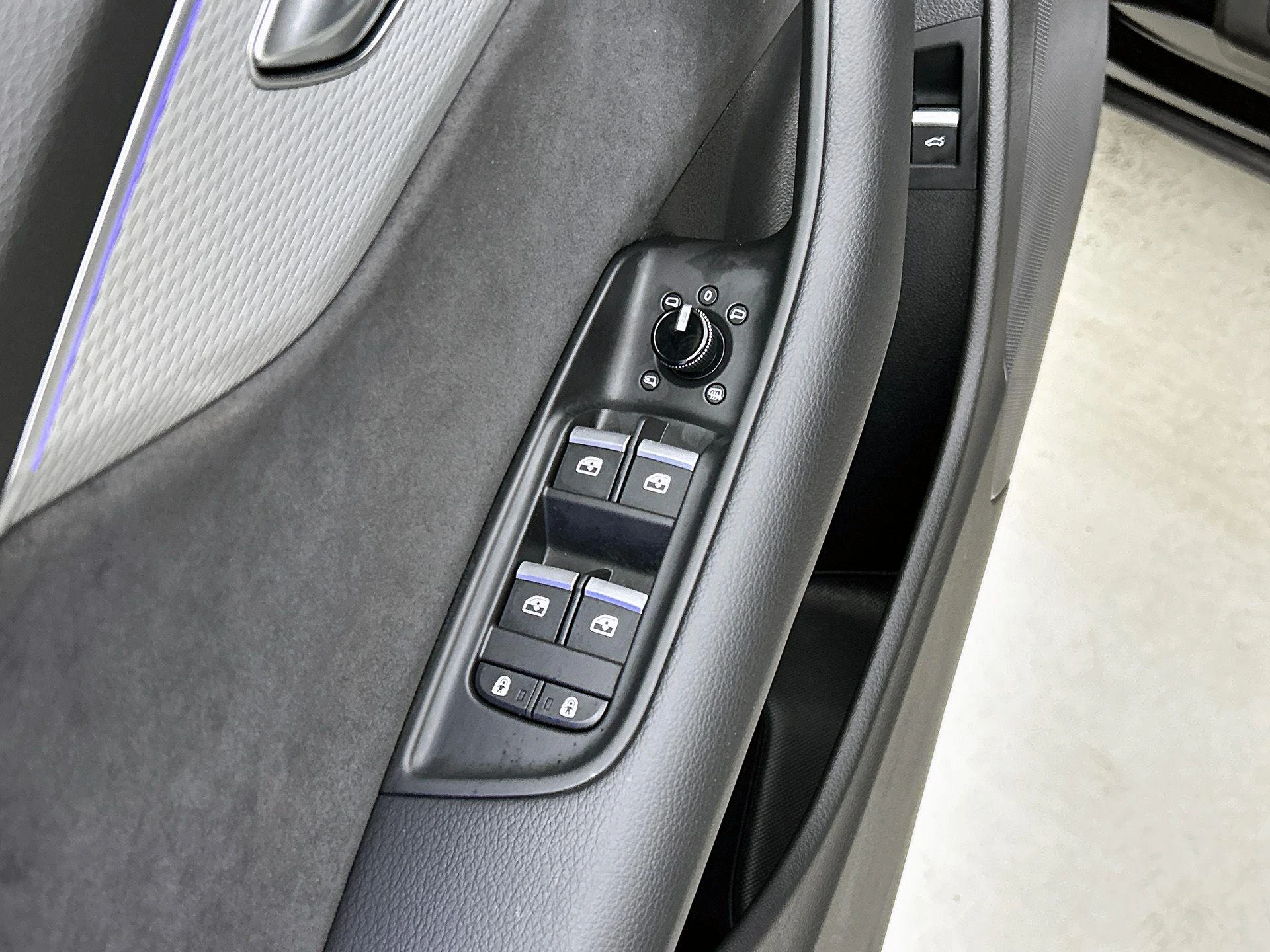 Audi-Q8-image-33