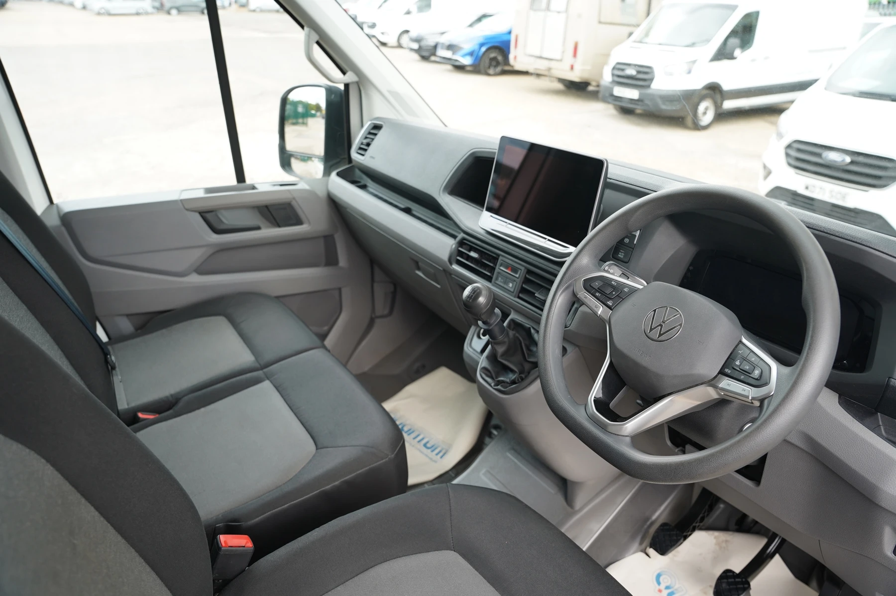 Volkswagen-Crafter-image-5