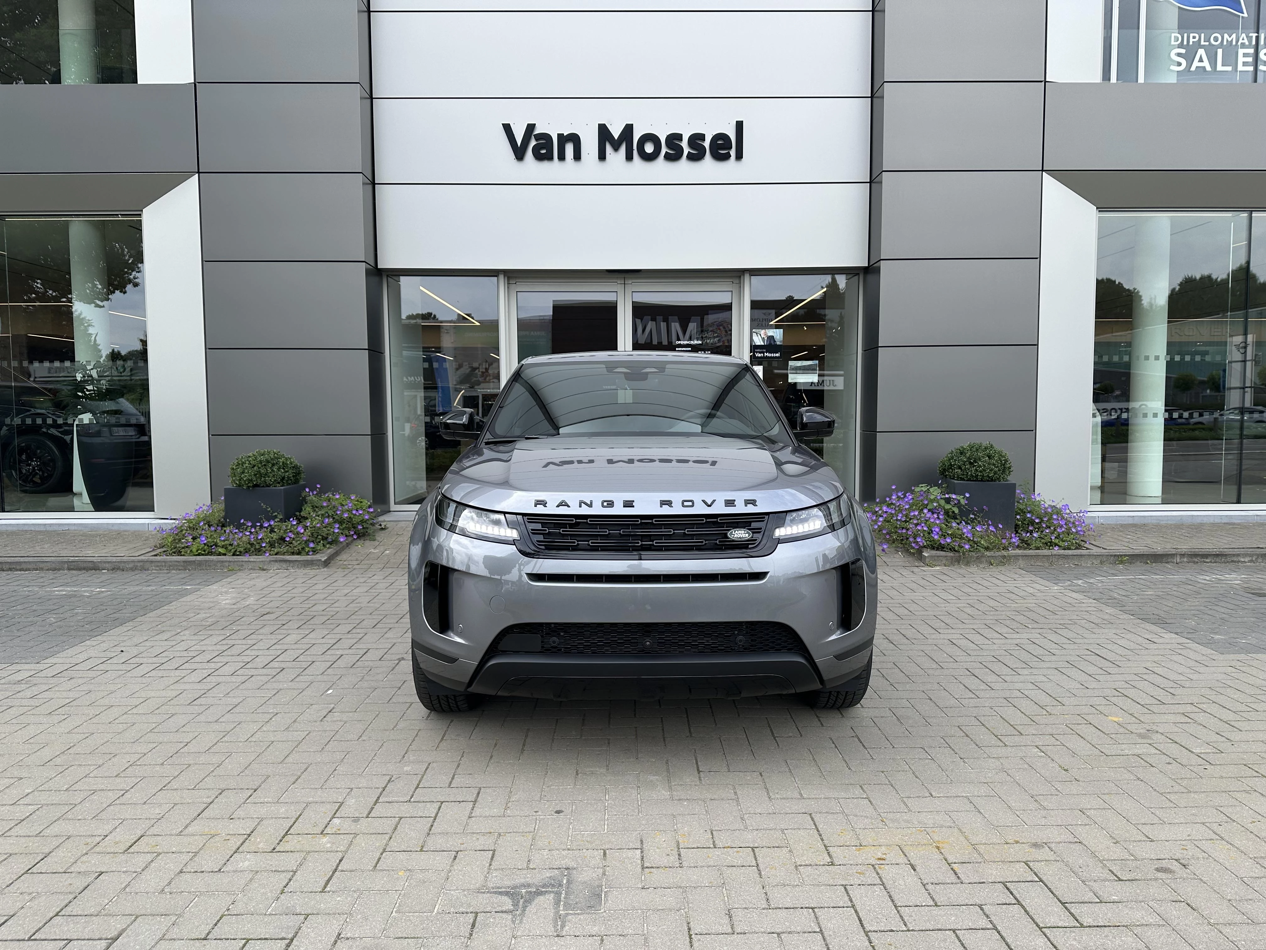 Land Rover Range Rover Evoque P270e S AWD Auto. 26MY