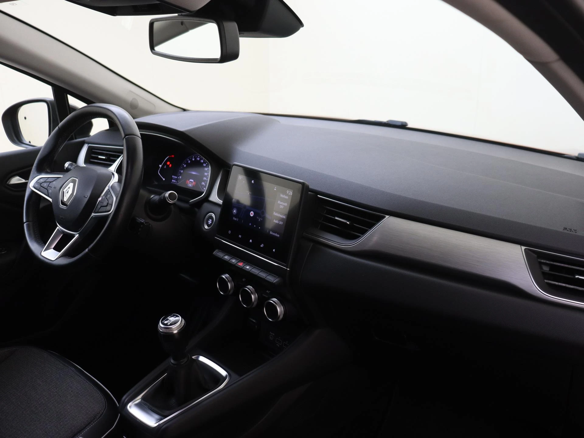 Renault-Captur-image-4