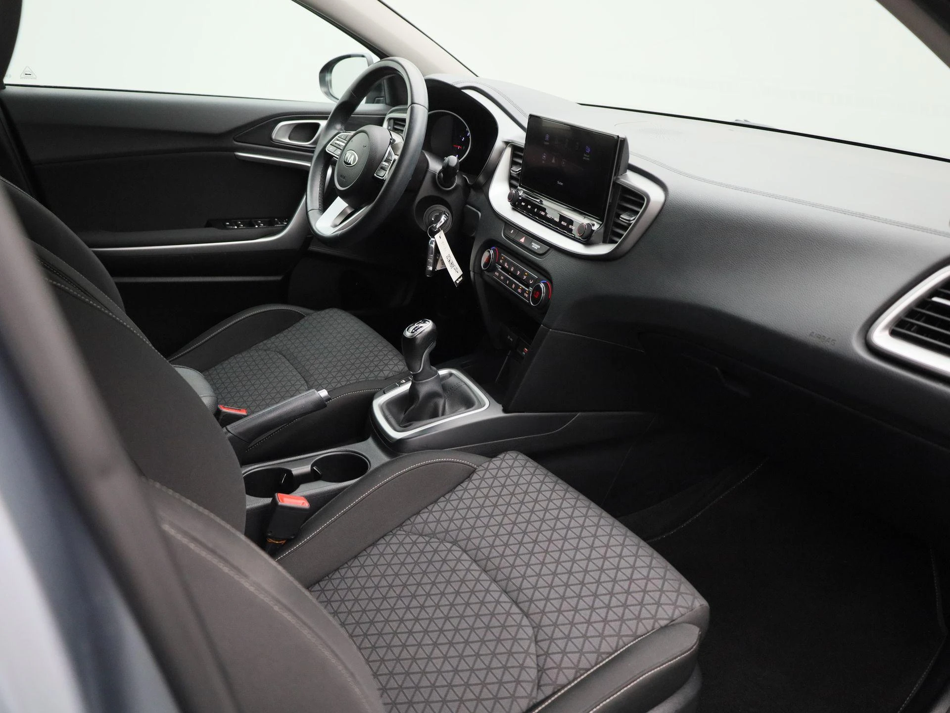 Kia-Ceed Sportswagon-image-33