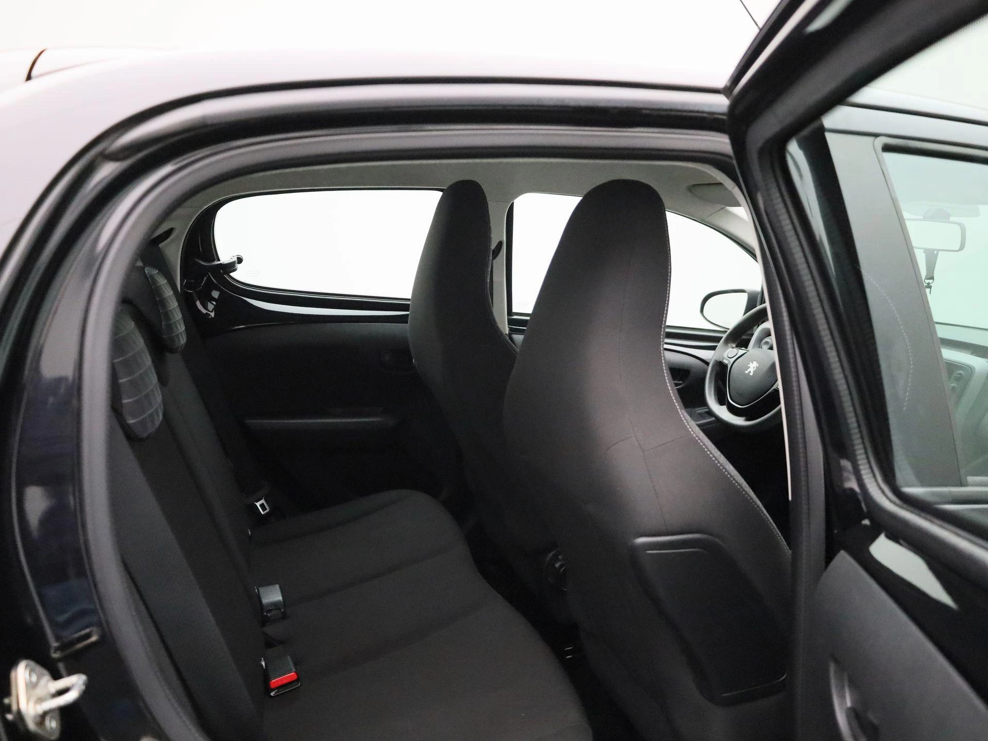 Peugeot-108-image-26