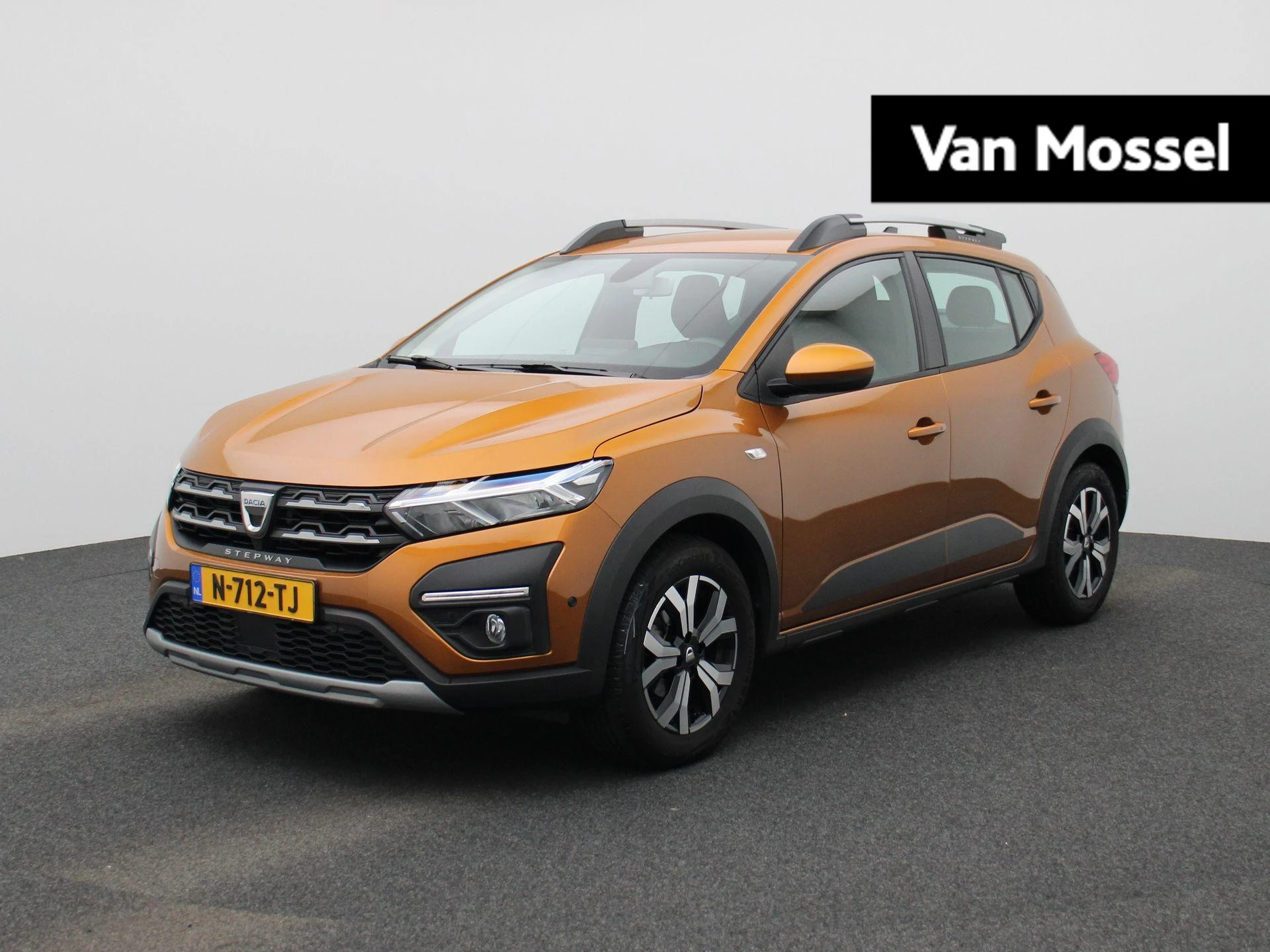 Dacia-Sandero Stepway-image-0